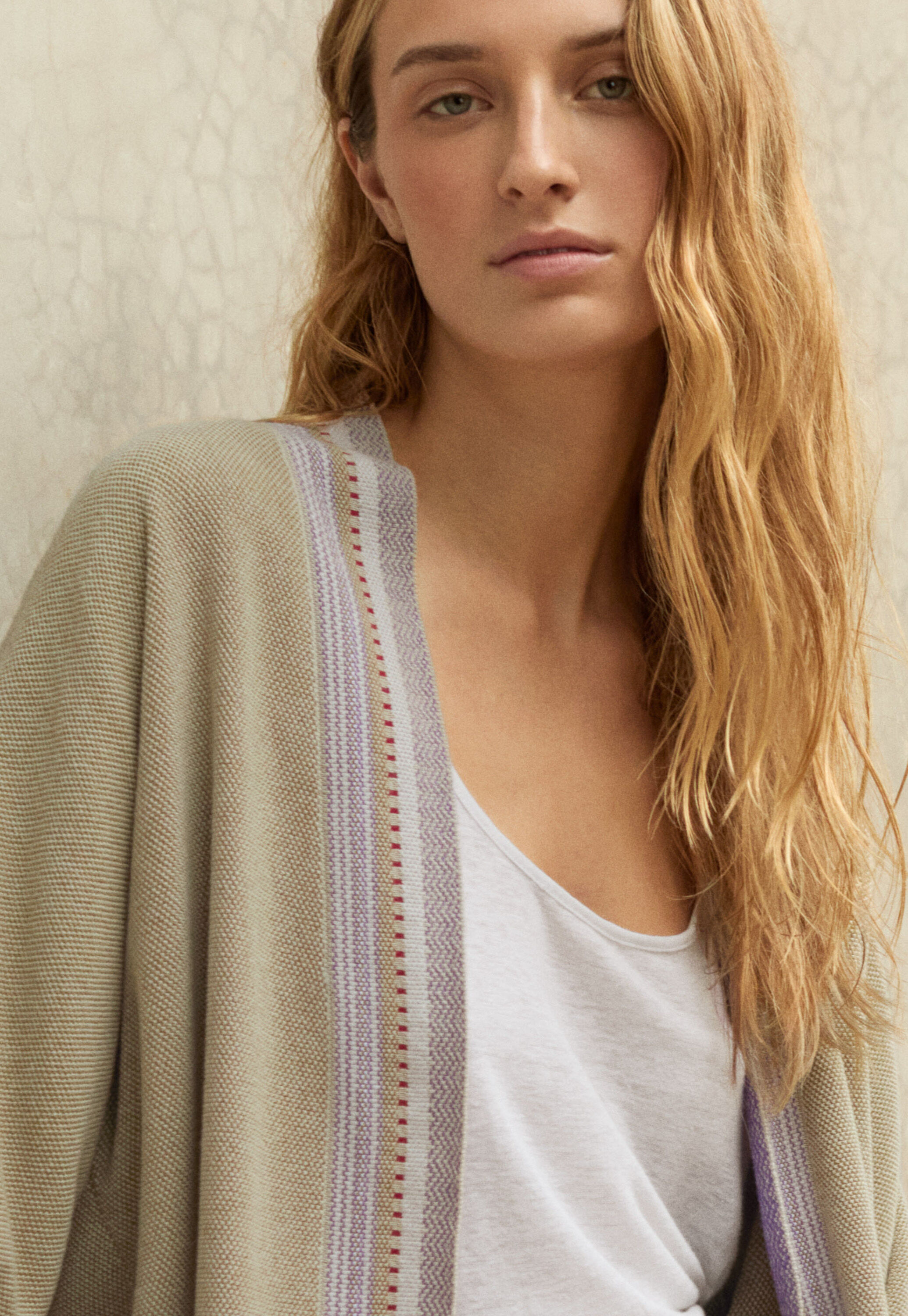 Handgestrickter Cardigan