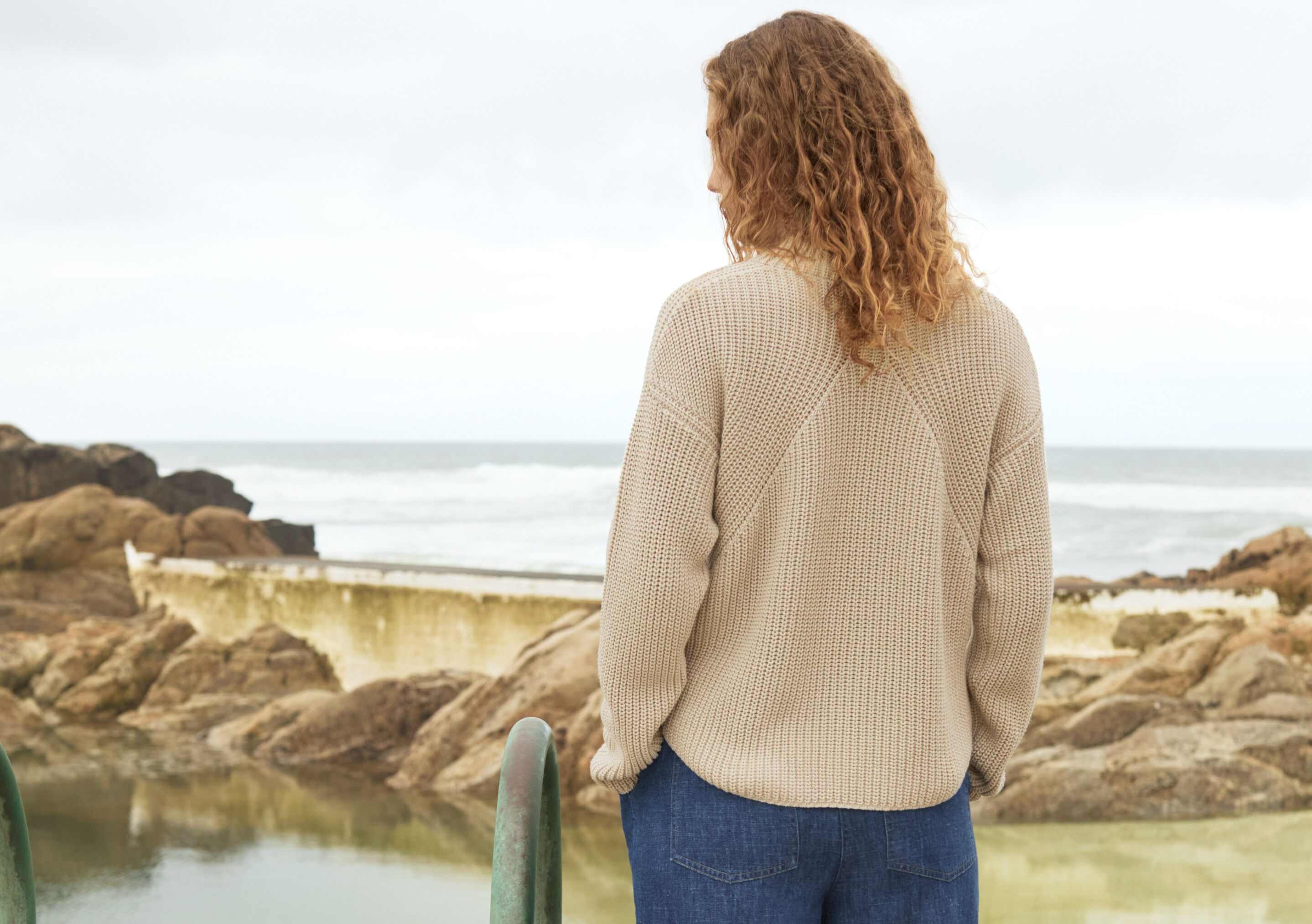 Pullover mit Trichterkragen