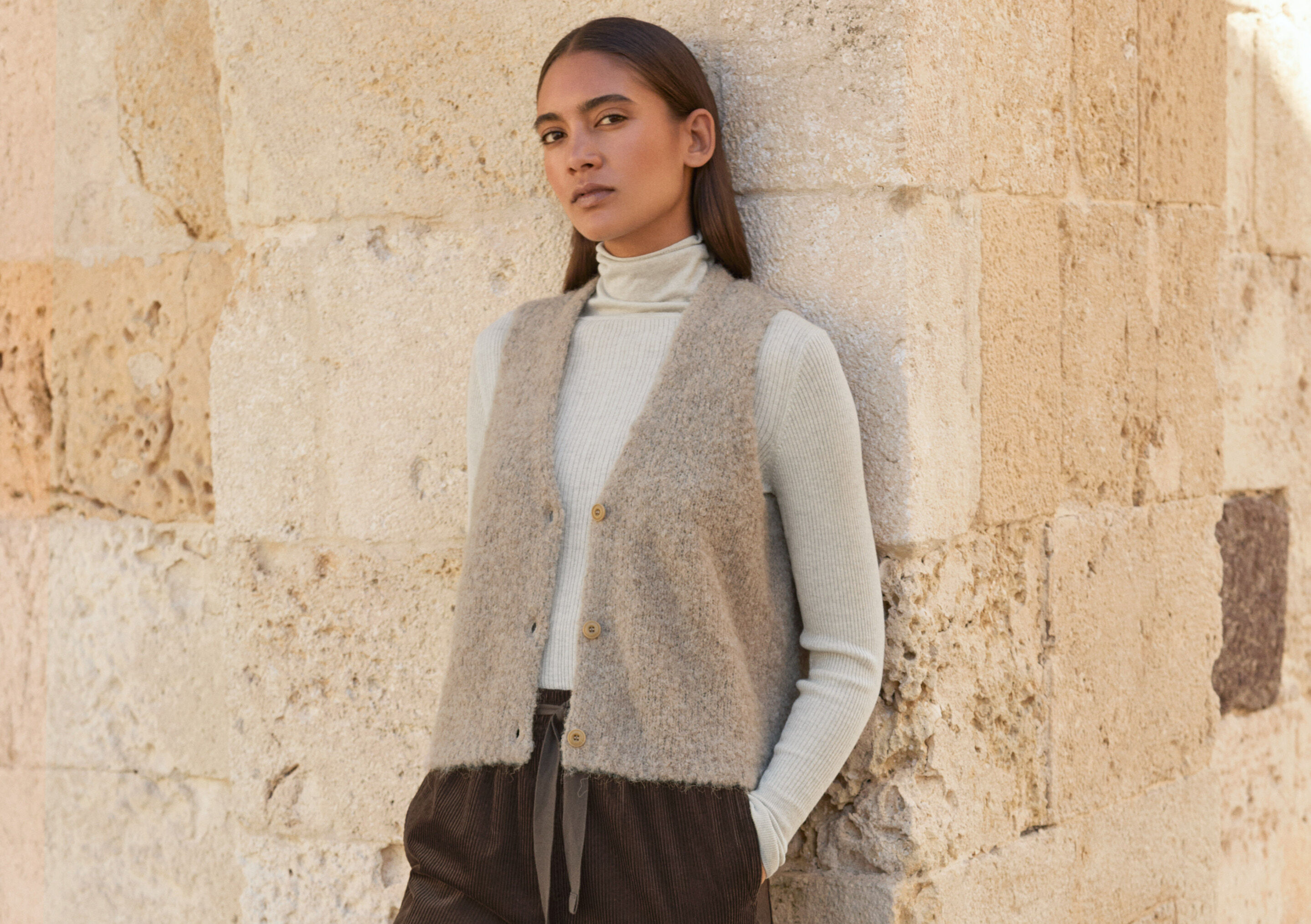 Boucl&eacute;-Strickweste