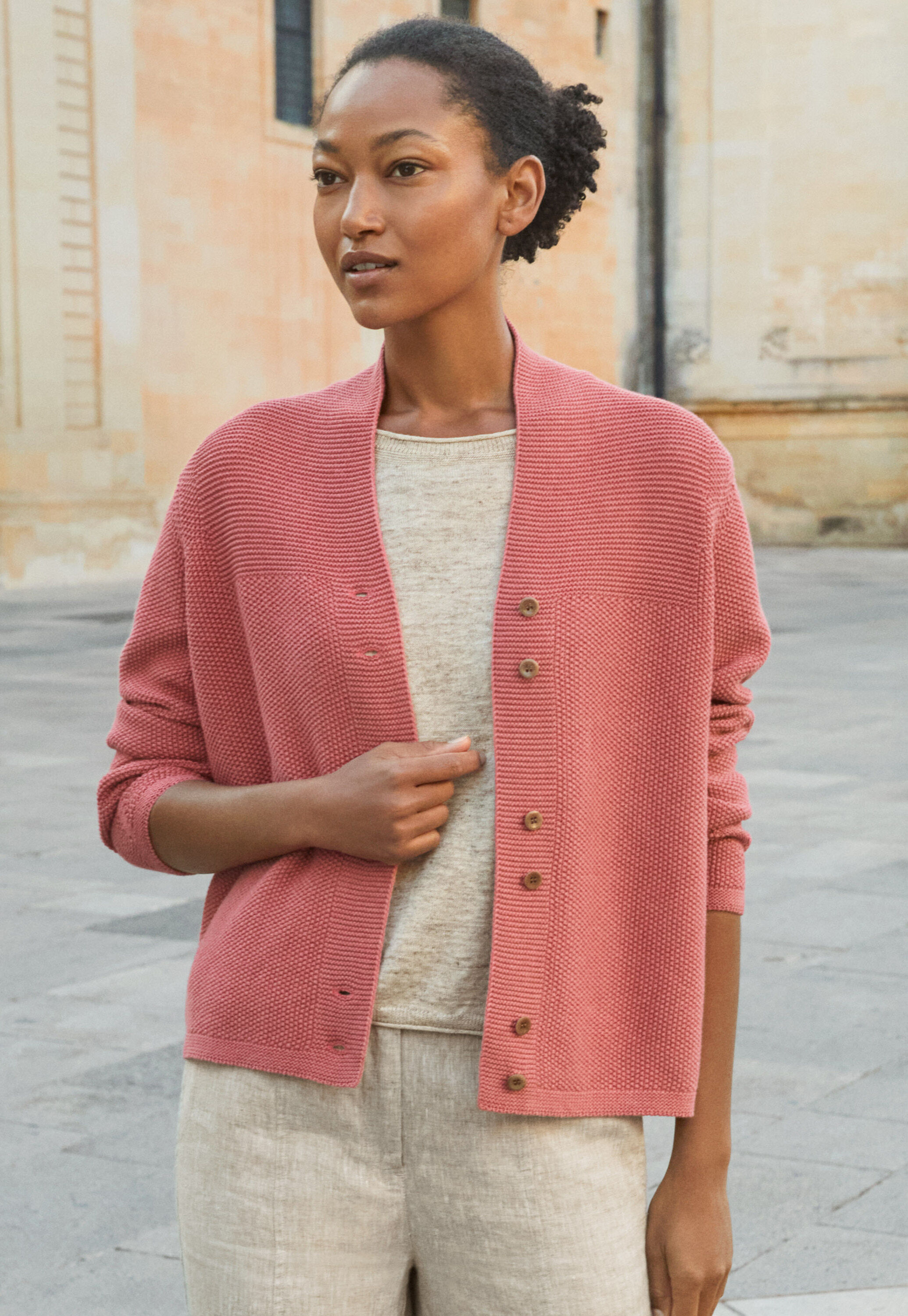 Handgestrickter Cardigan
