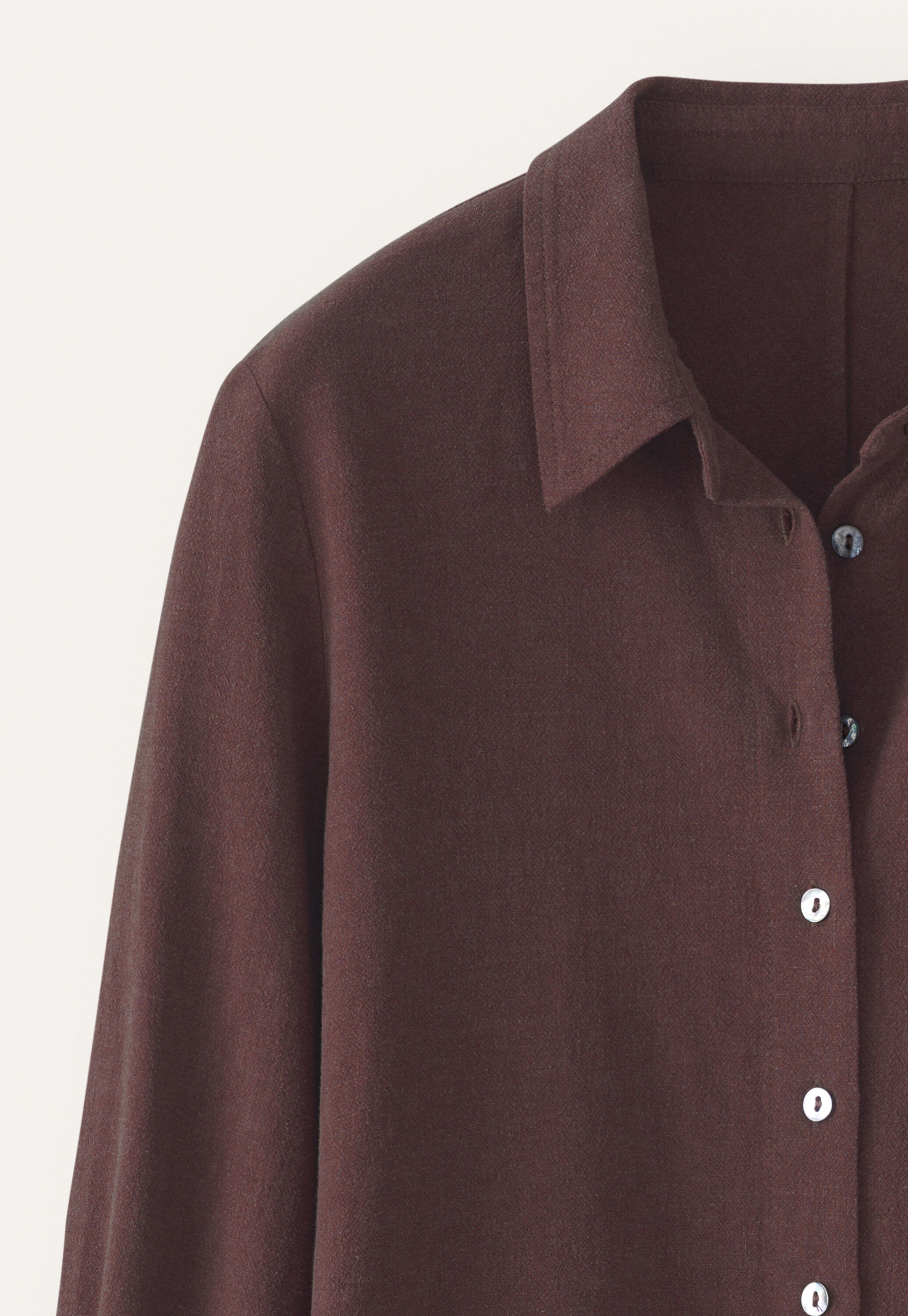 Bluse mit geschwungenen &Auml;rmeln