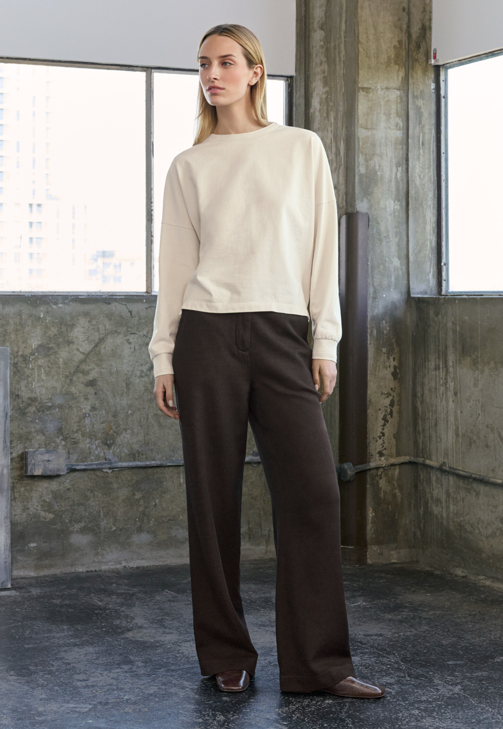 Hose mit geradem Bein, Schwarzbraun, large