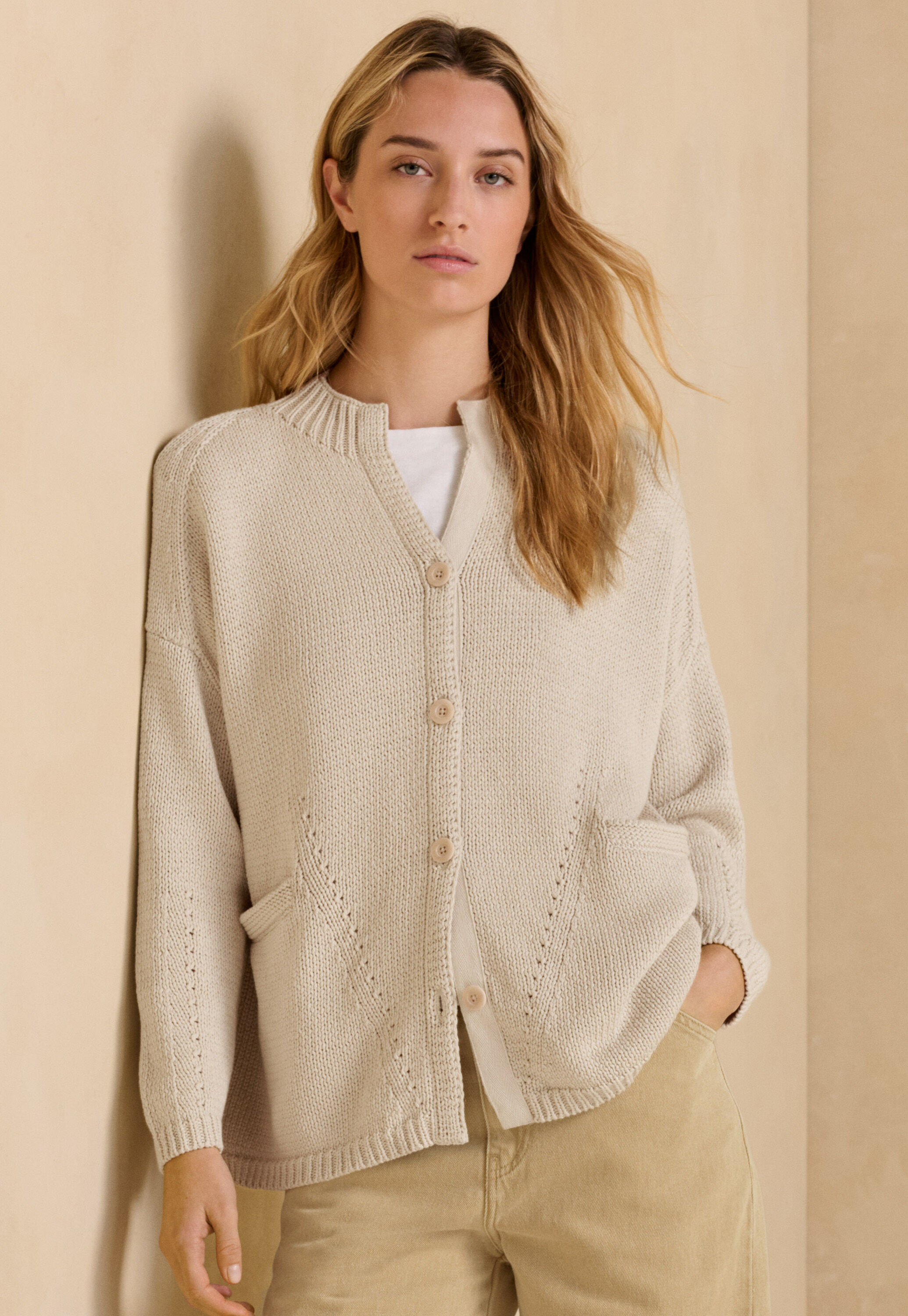 Handgestrickter Cardigan