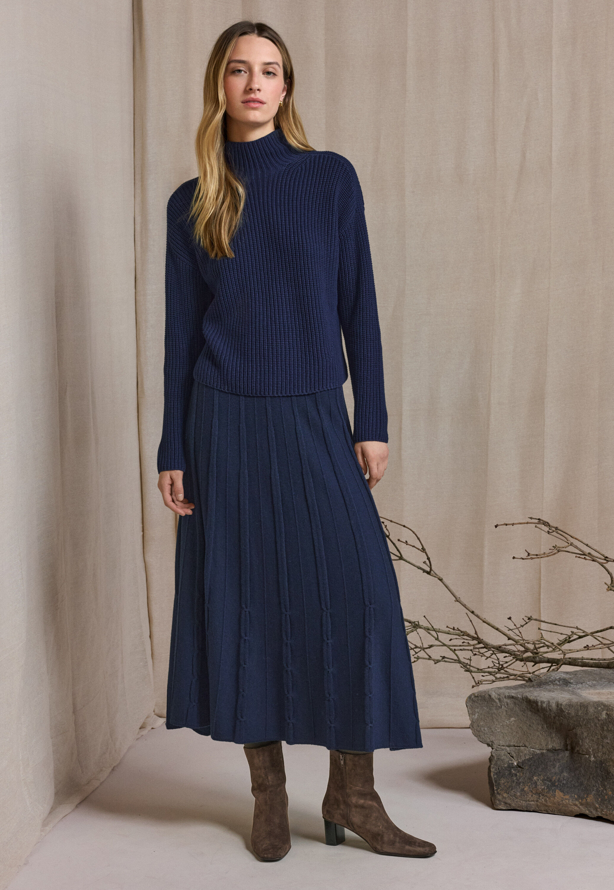 Pullover mit Trichterkragen