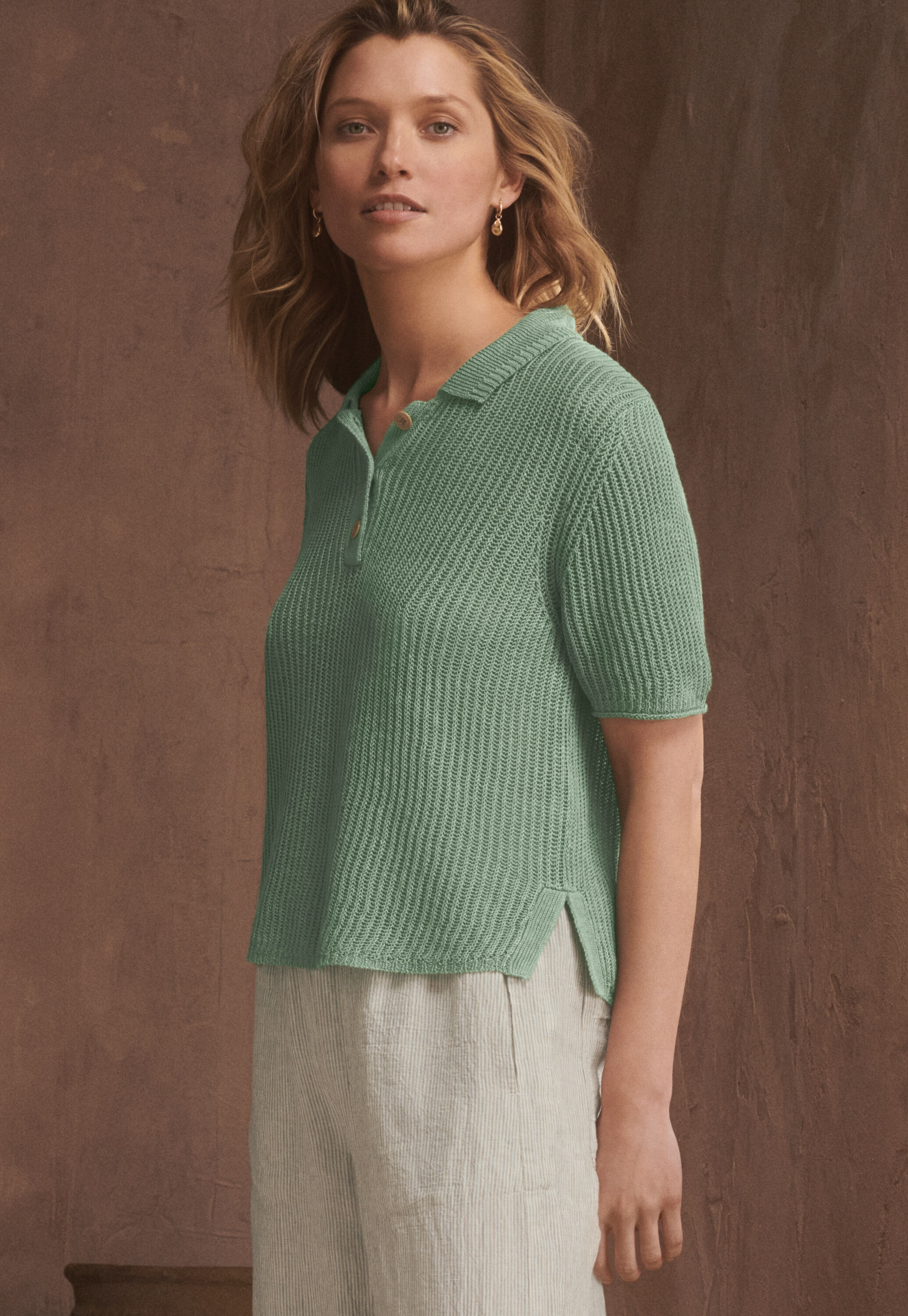 Pullover mit Kragen