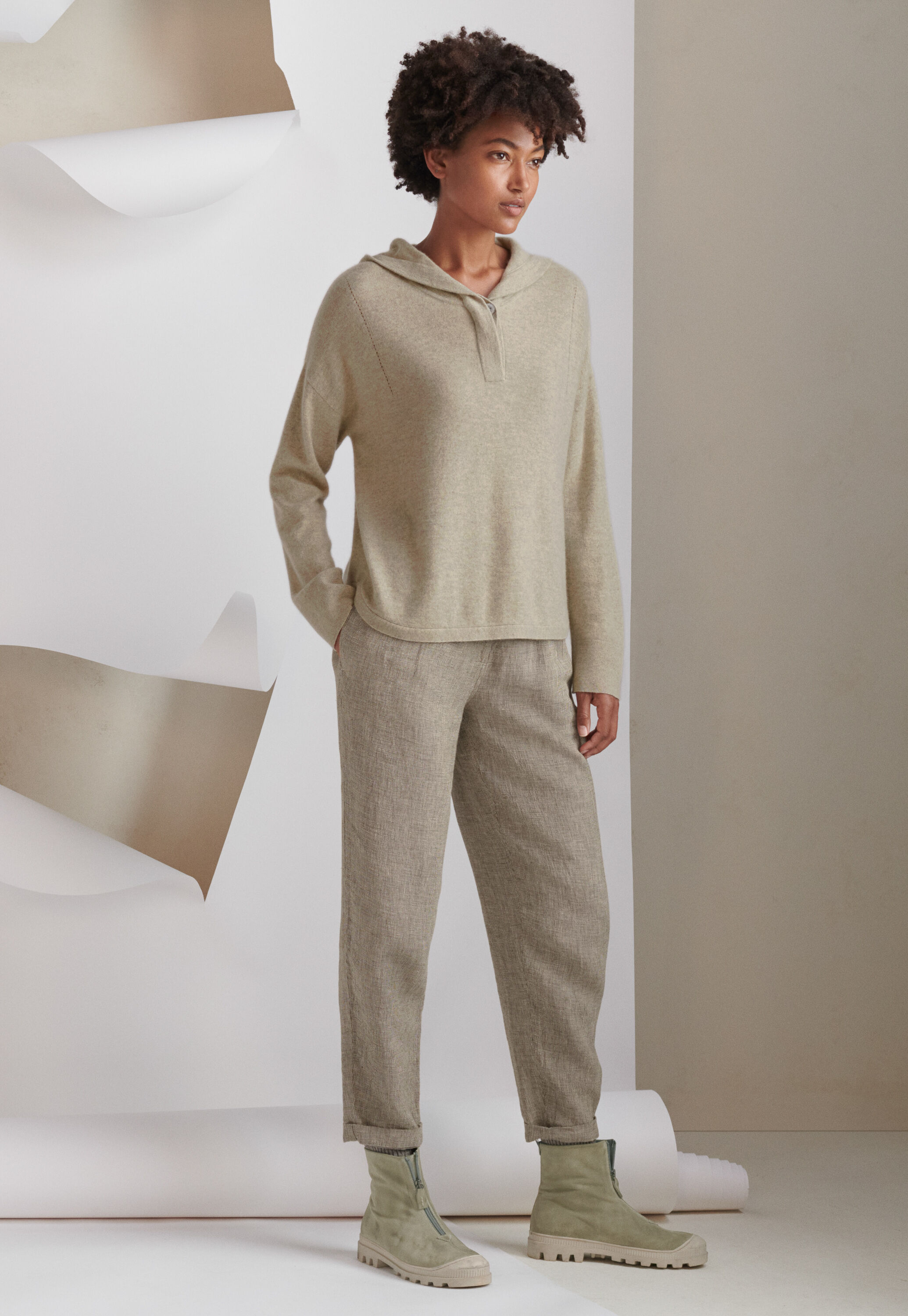 Schmal zulaufende Hose