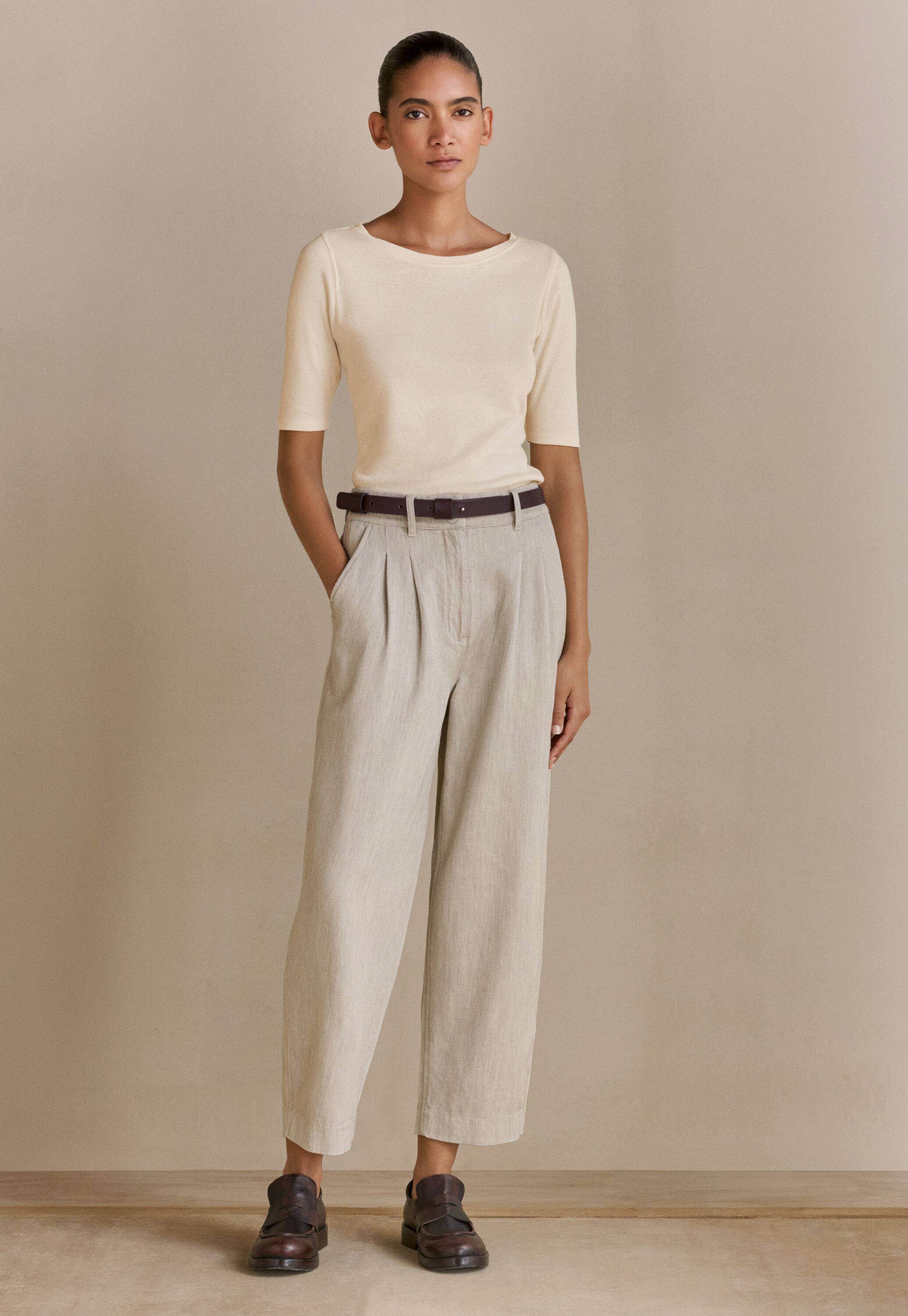 Schmal zulaufende Hose, Rehbraun, large