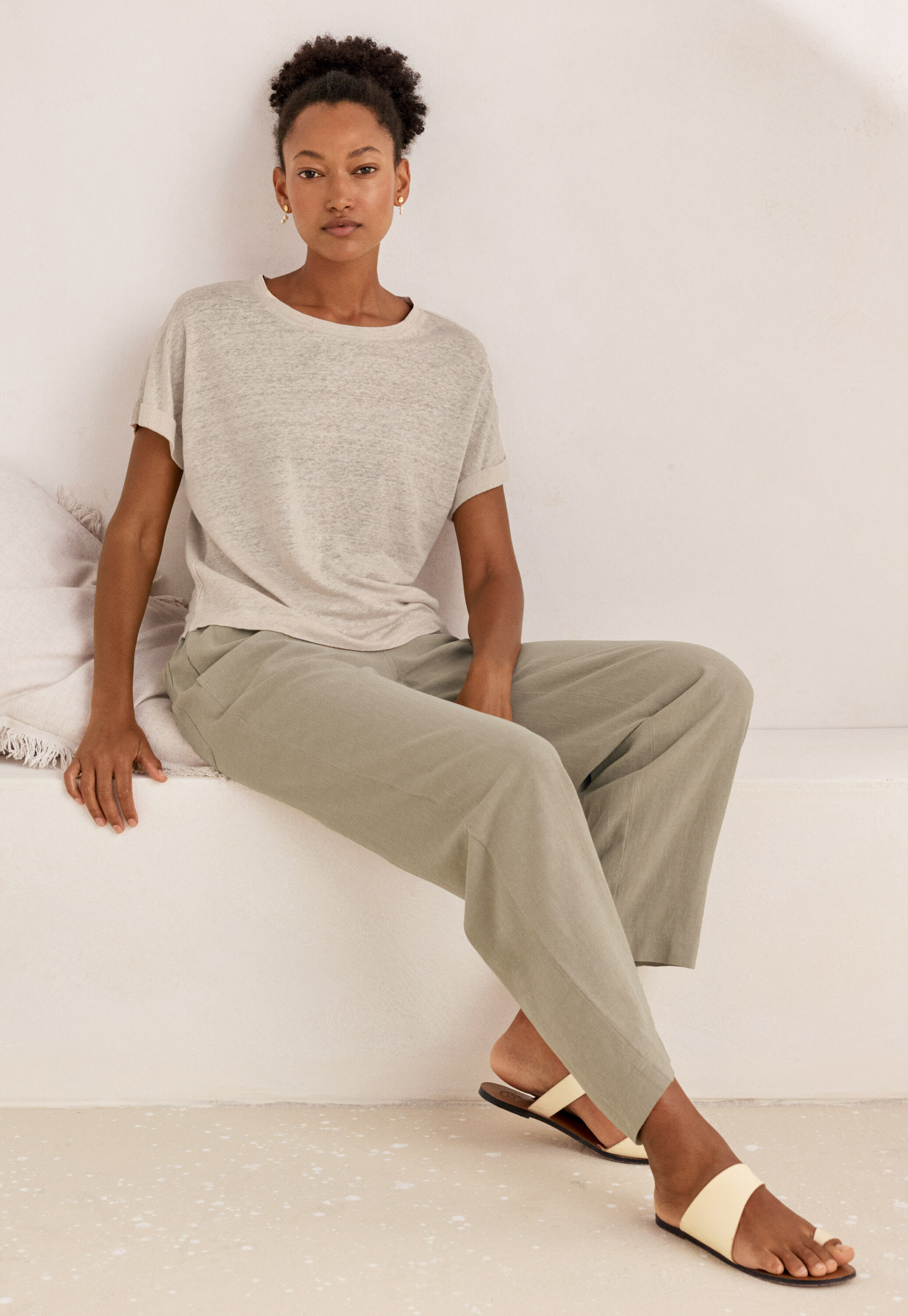 Bluse mit geschwungenen &Auml;rmeln