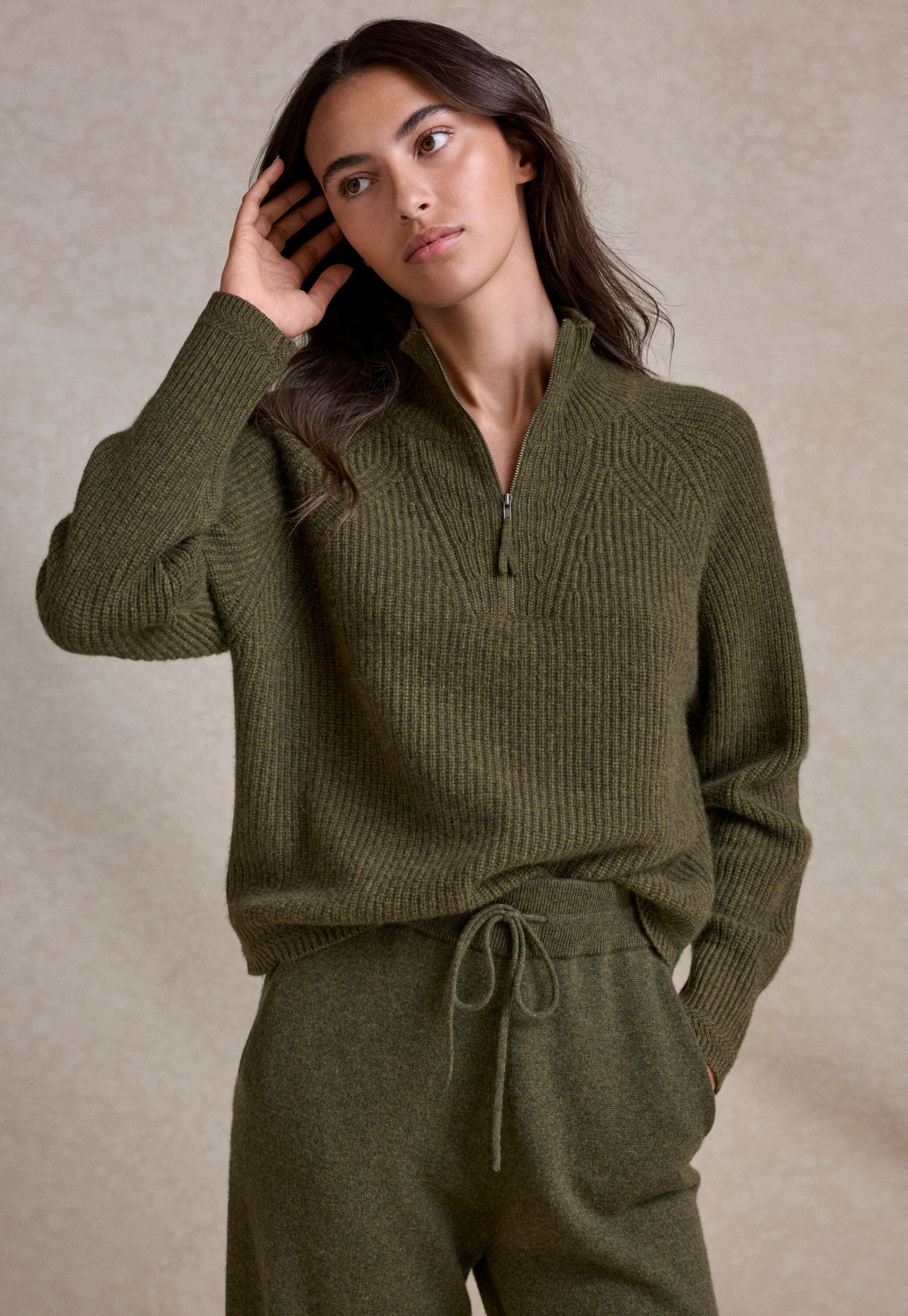 Pullover mit Frontrei&szlig;verschluss