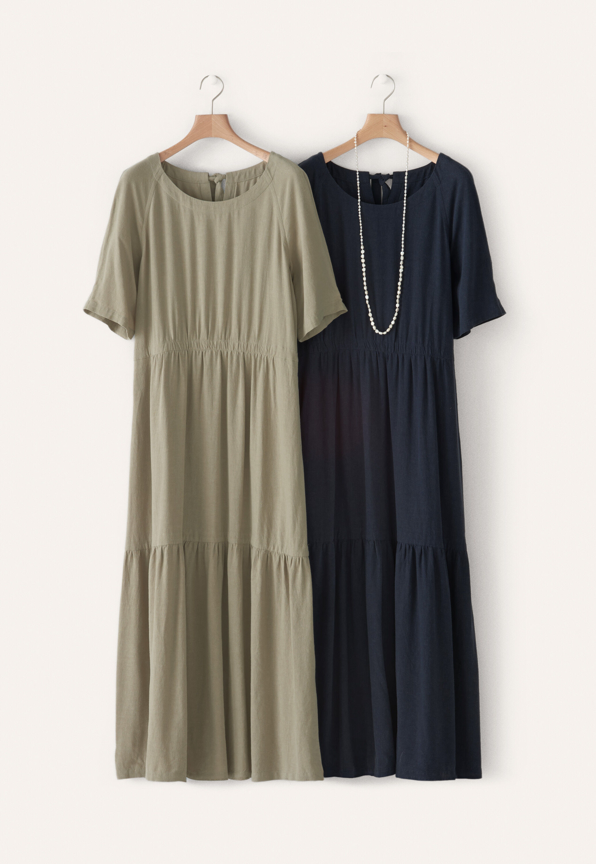 Bluse mit geschwungenen &Auml;rmeln