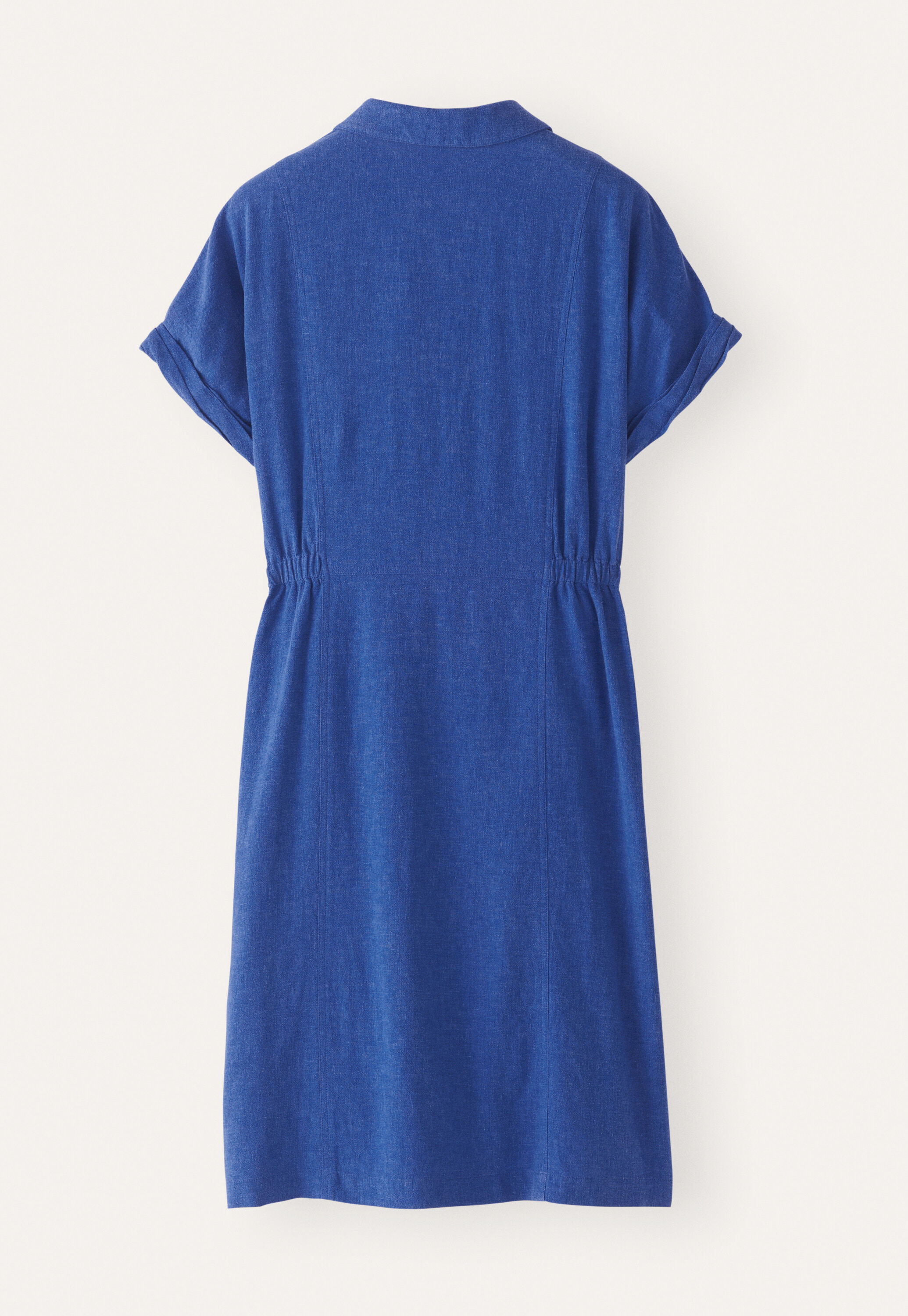 Kurzes Kleid mit Kragen