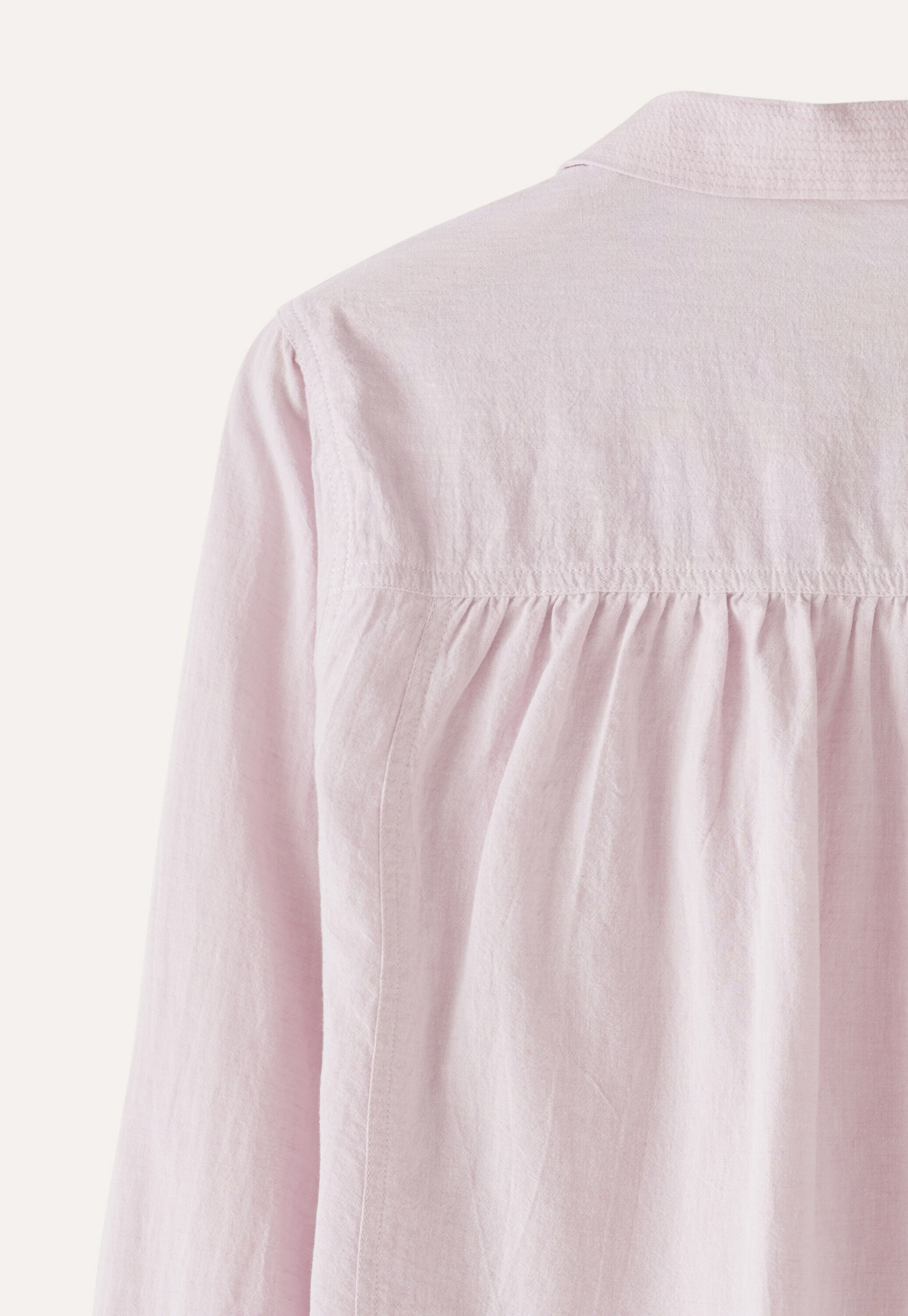 Bluse mit rundem Kragen