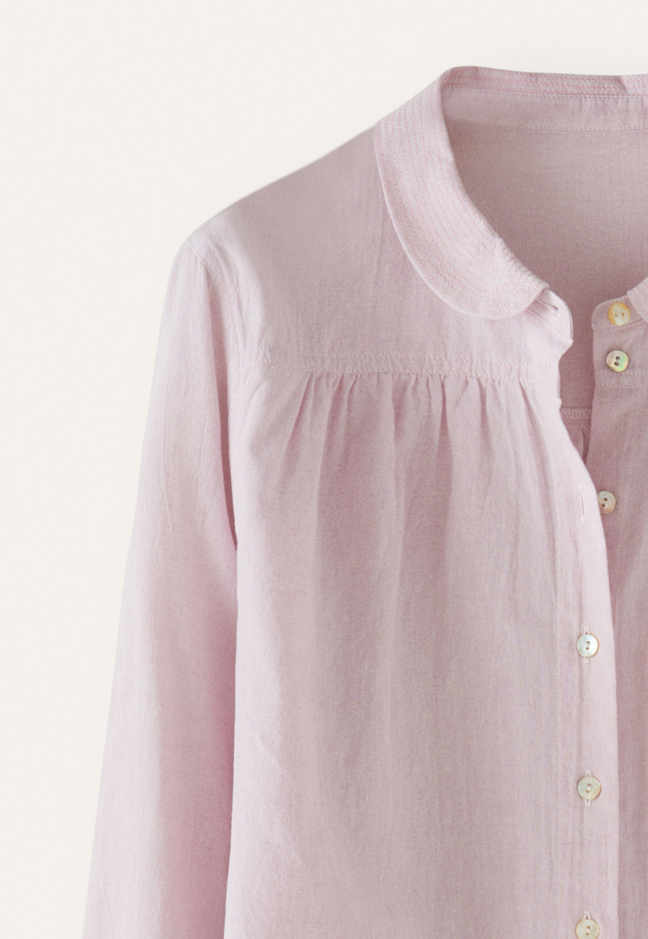 Bluse mit rundem Kragen