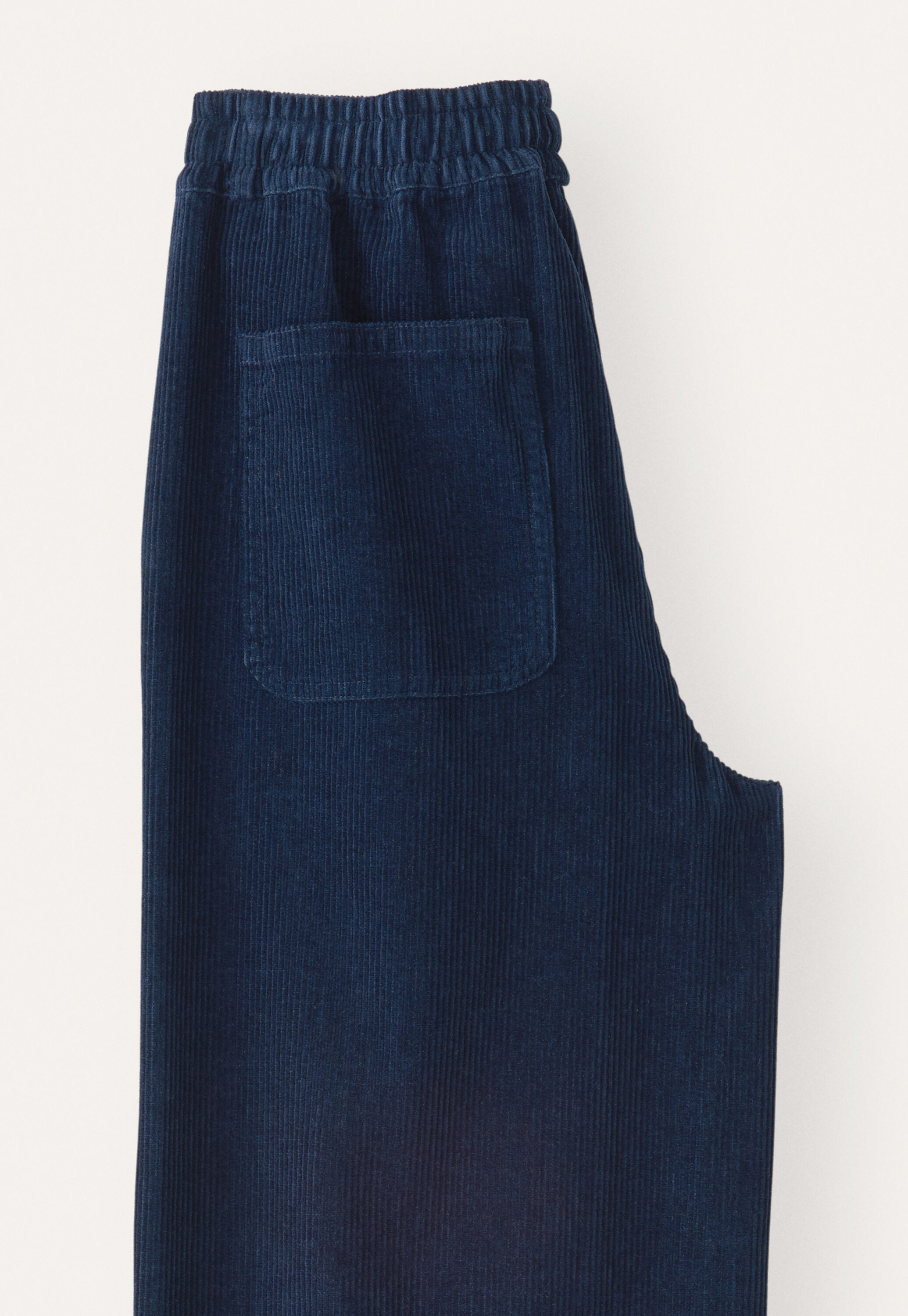 Cordhose mit Abn&auml;hern am Saum