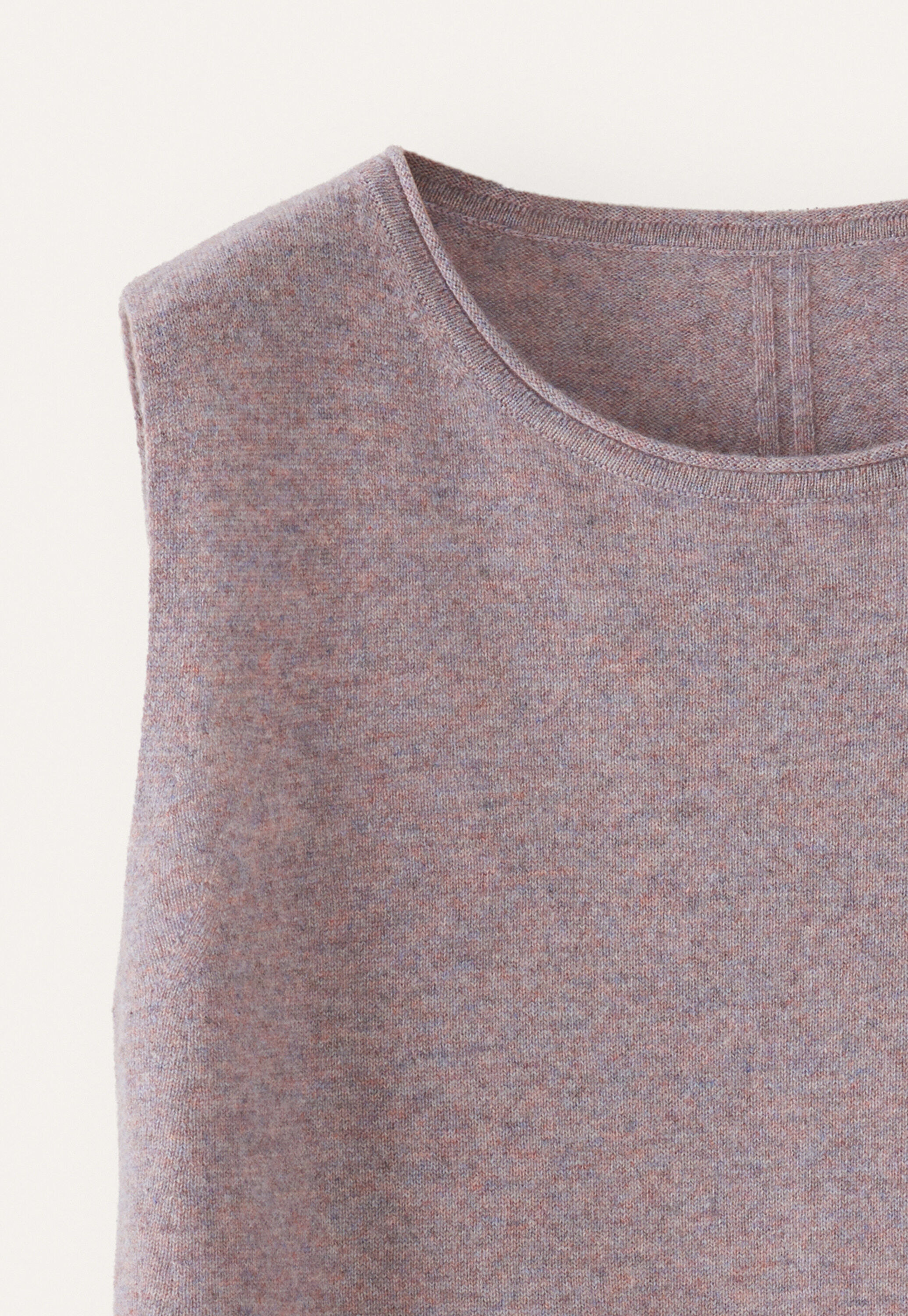 &Auml;rmelloser Strickpullover