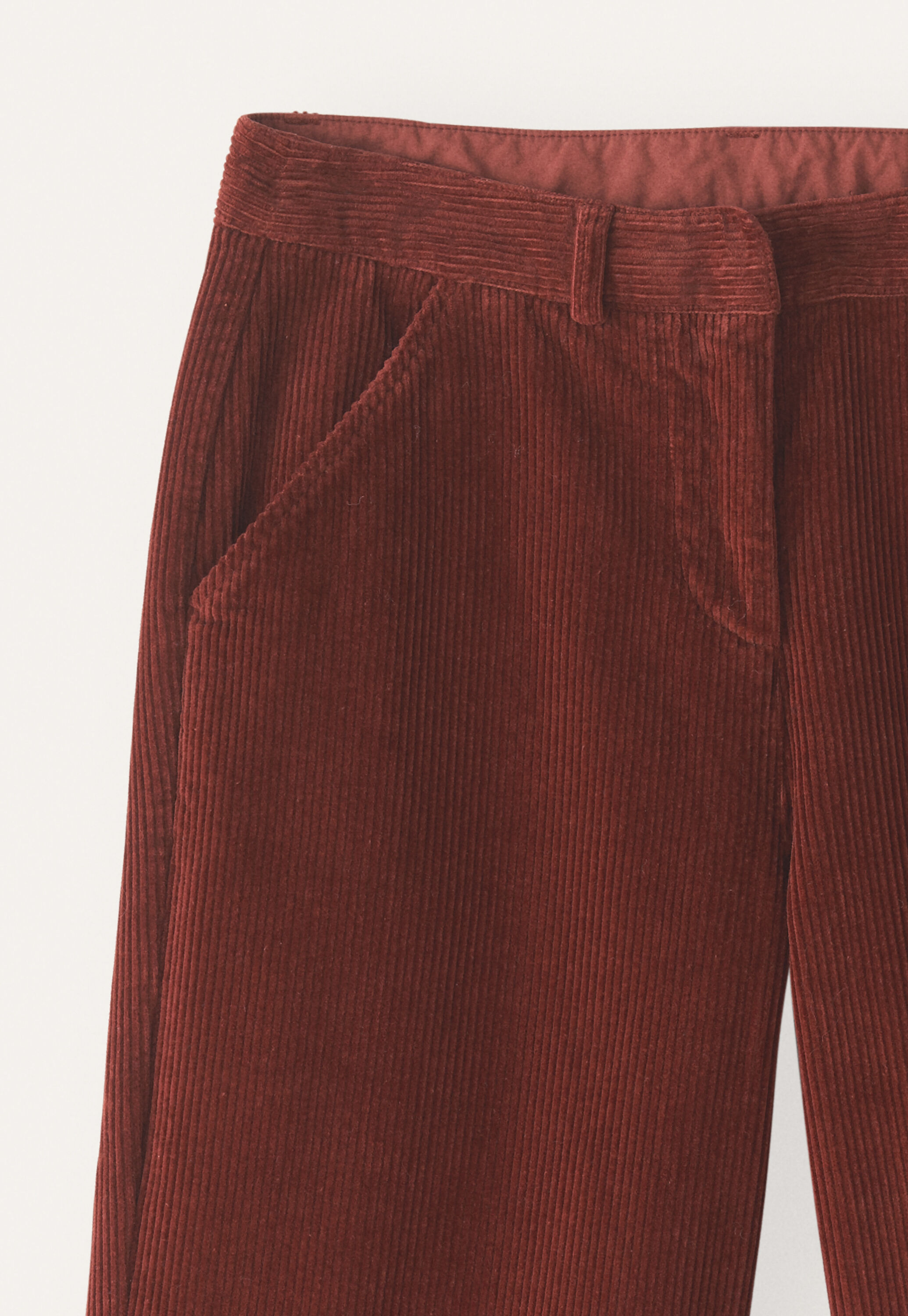 Hose mit weitem Bein
