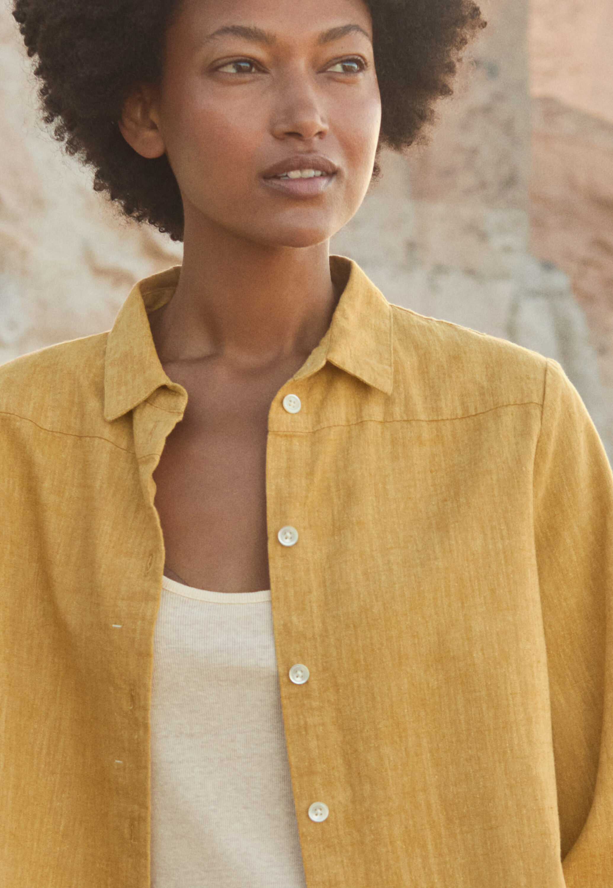 Overshirt mit geschwungenem Saum