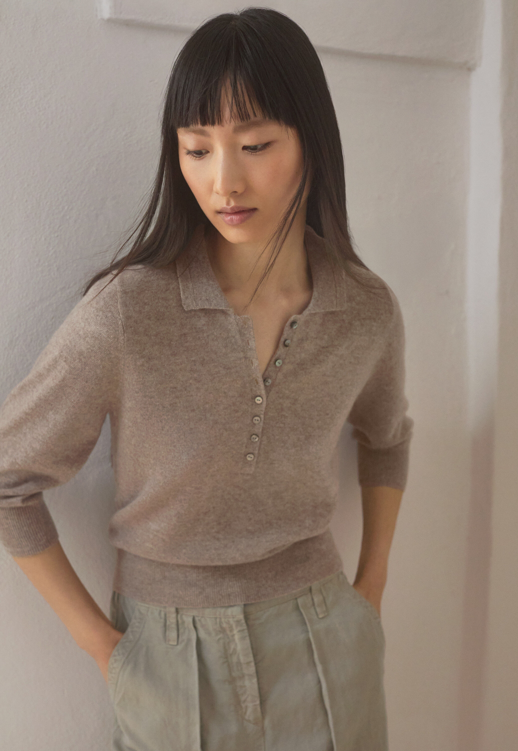 Pullover mit Kragen