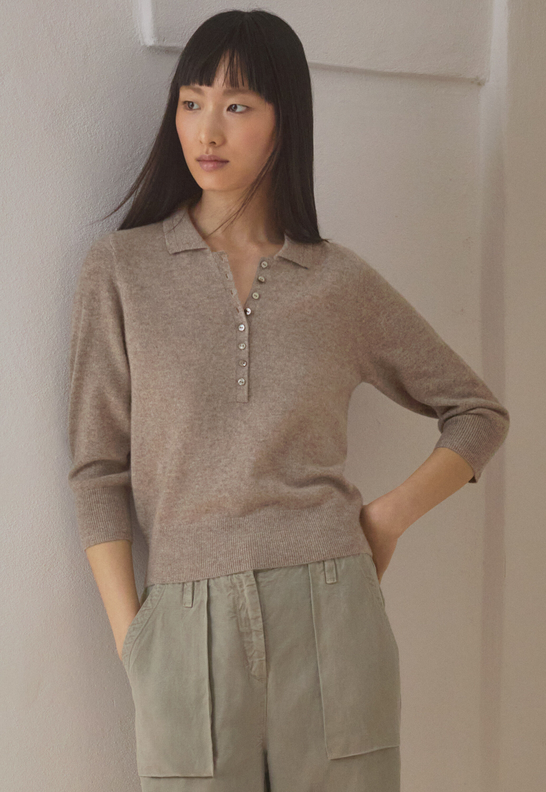 Pullover mit Kragen