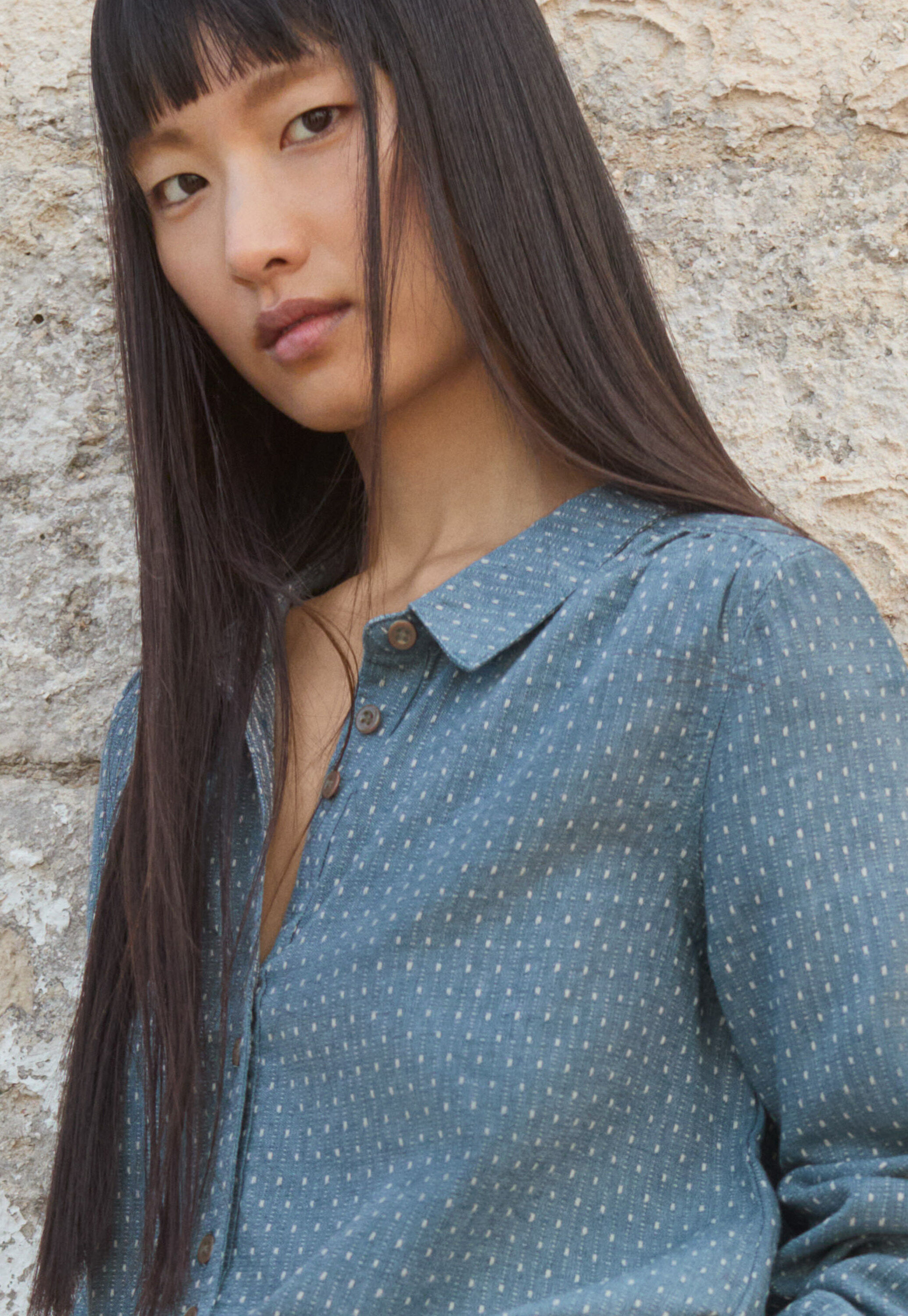 Bluse in Strichmuster-Webung, Blasses Denimblau, large