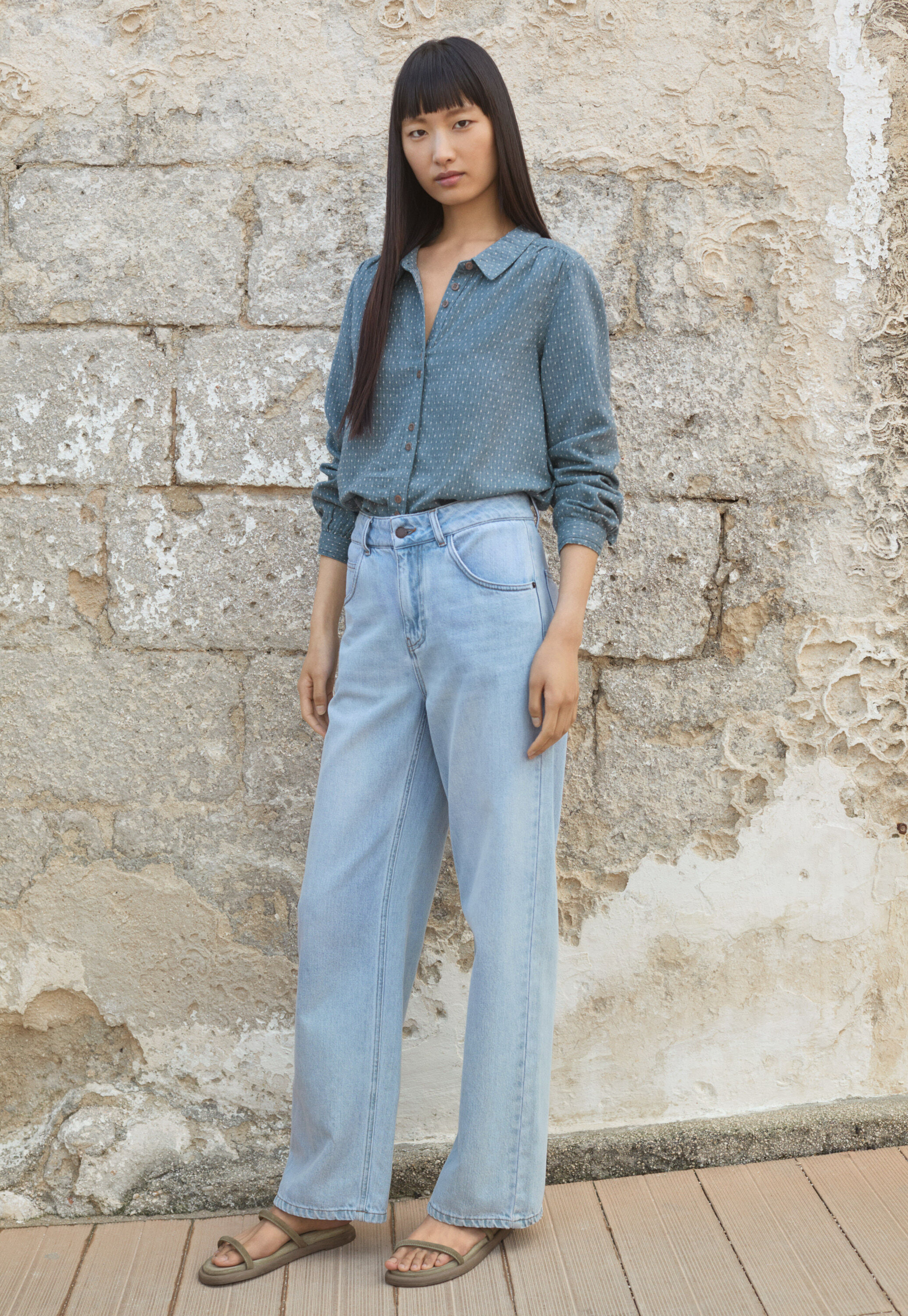 Bluse in Strichmuster-Webung, Blasses Denimblau, large