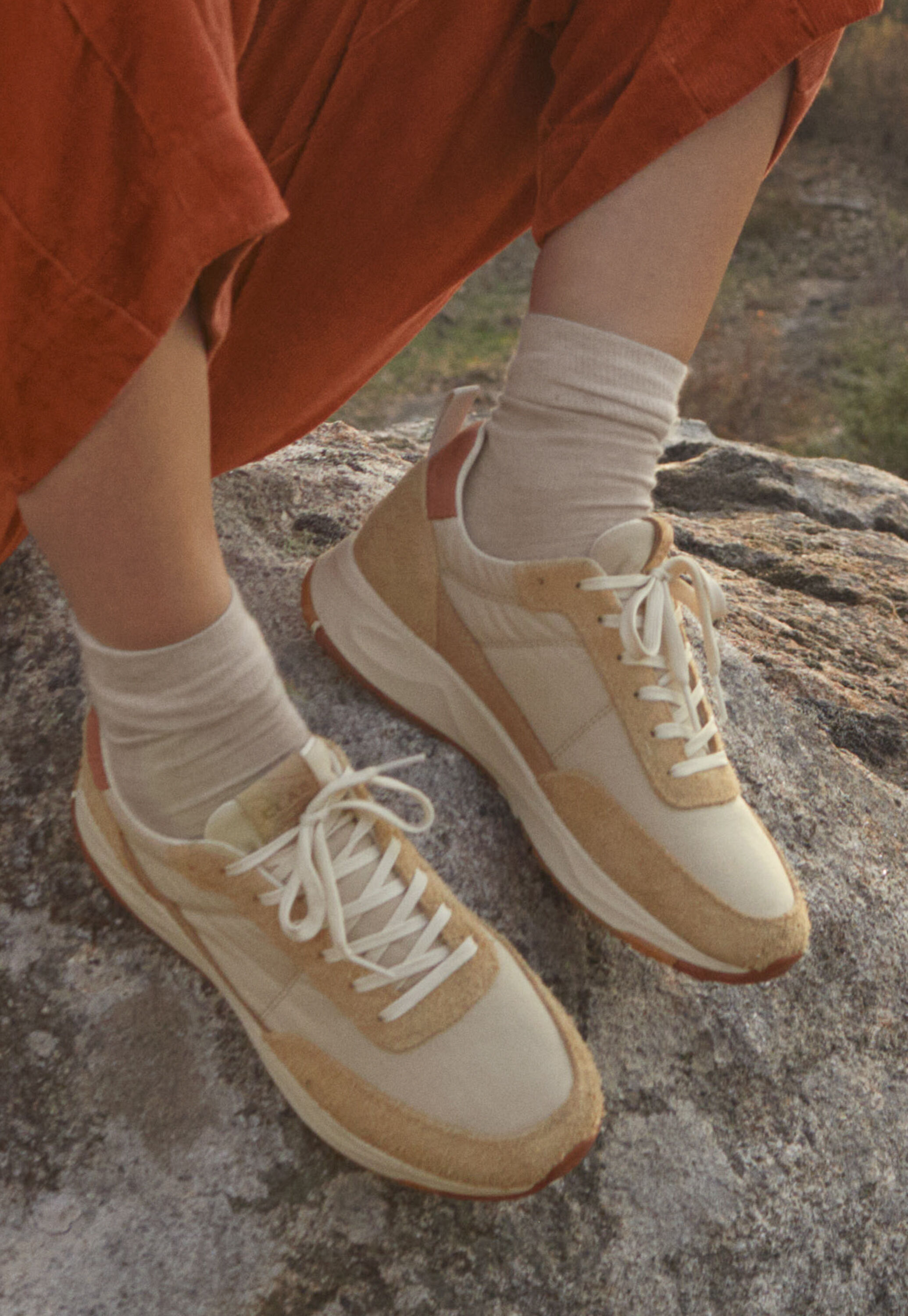 Schn&uuml;r-Sneaker