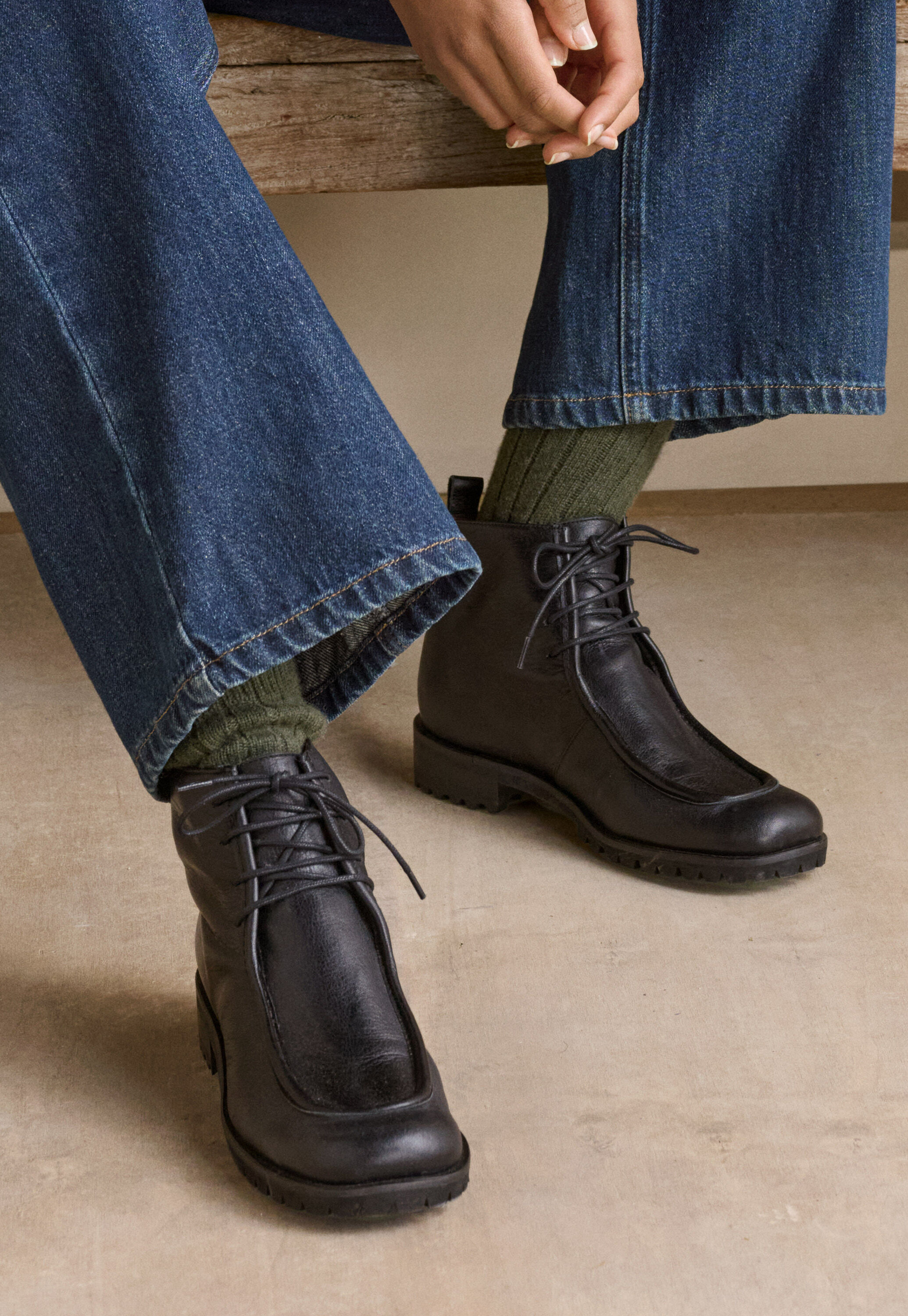 Schn&uuml;rstiefel