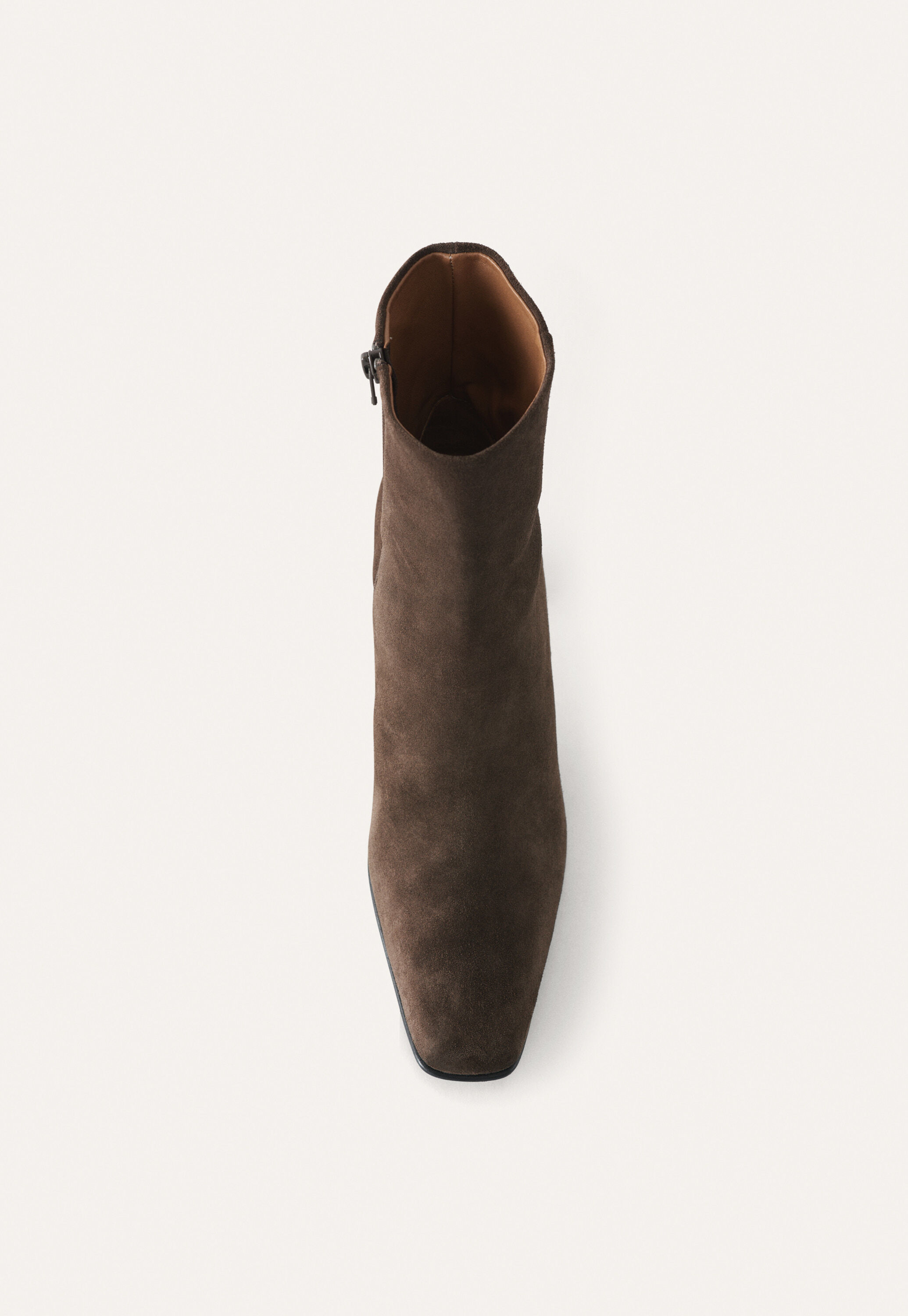 Stiefel mit Absatz