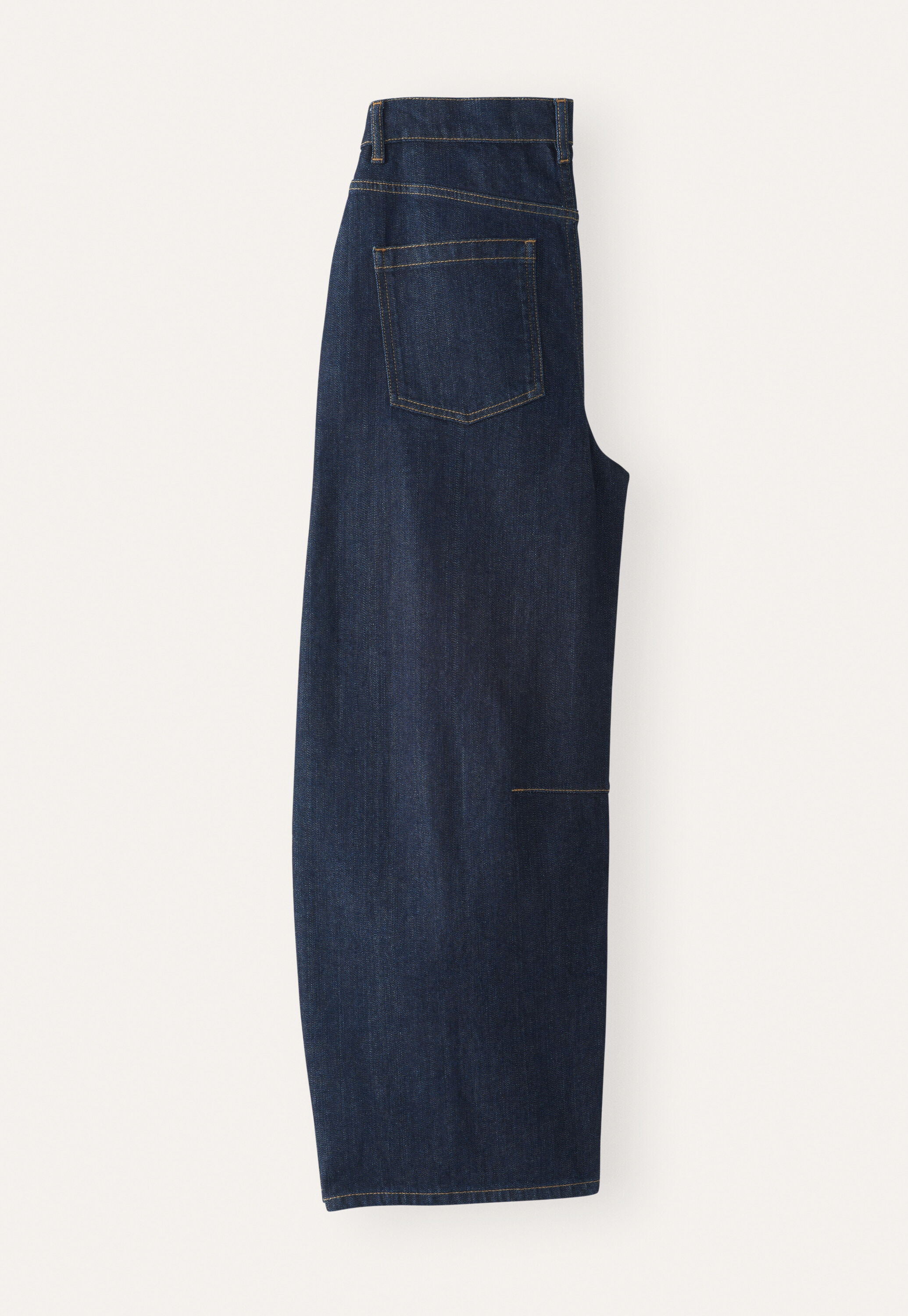Barrel-Leg-Jeans