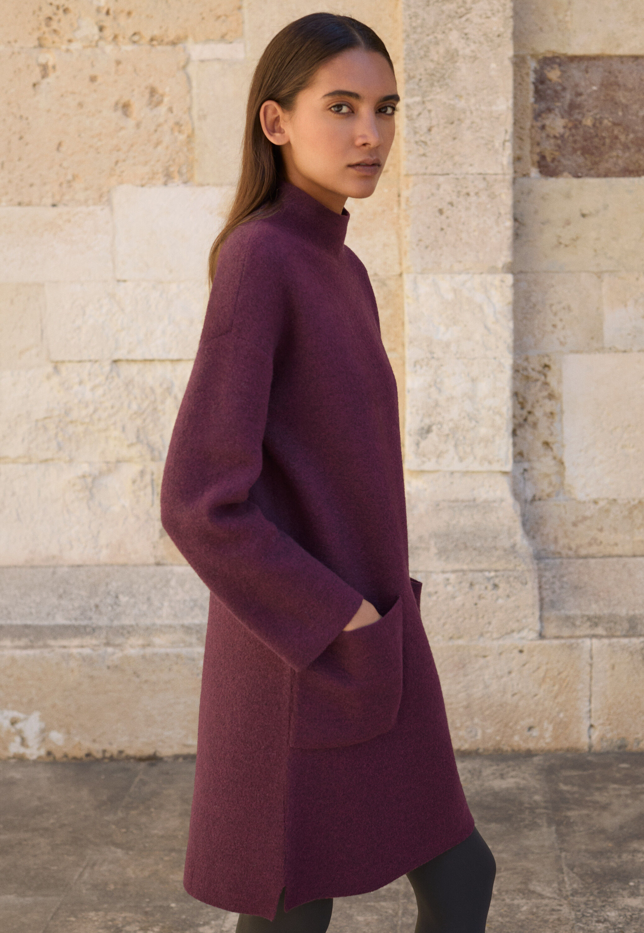 Kleid mit aufgesetzten Taschen