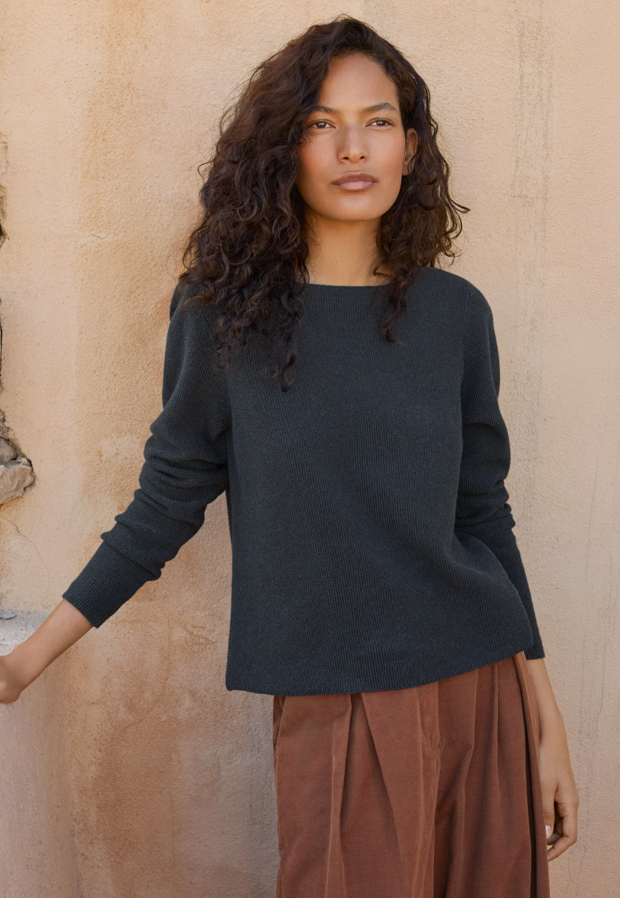 Pullover mit U-Boot-Ausschnitt