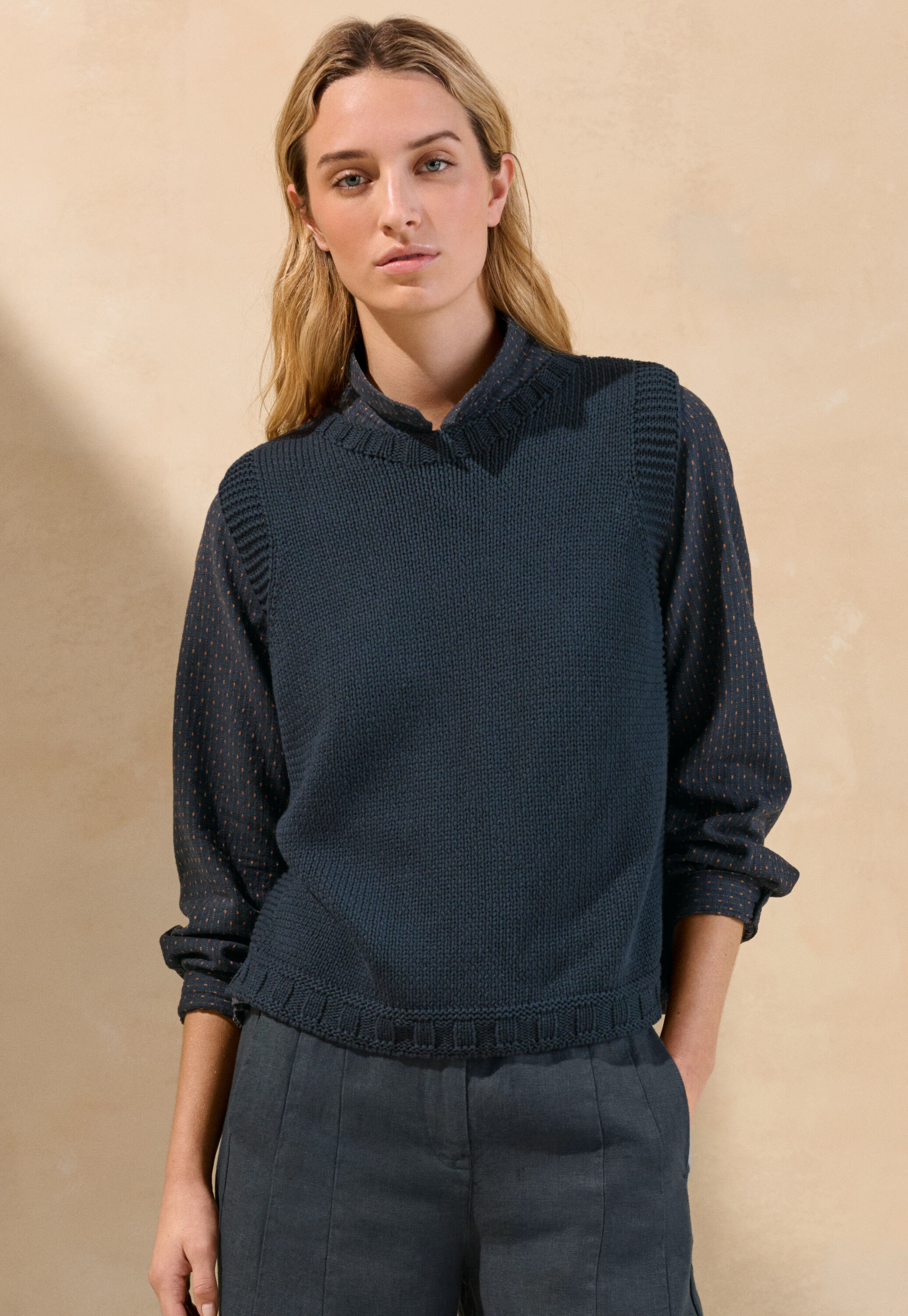 Bluse in Strichmuster-Webung