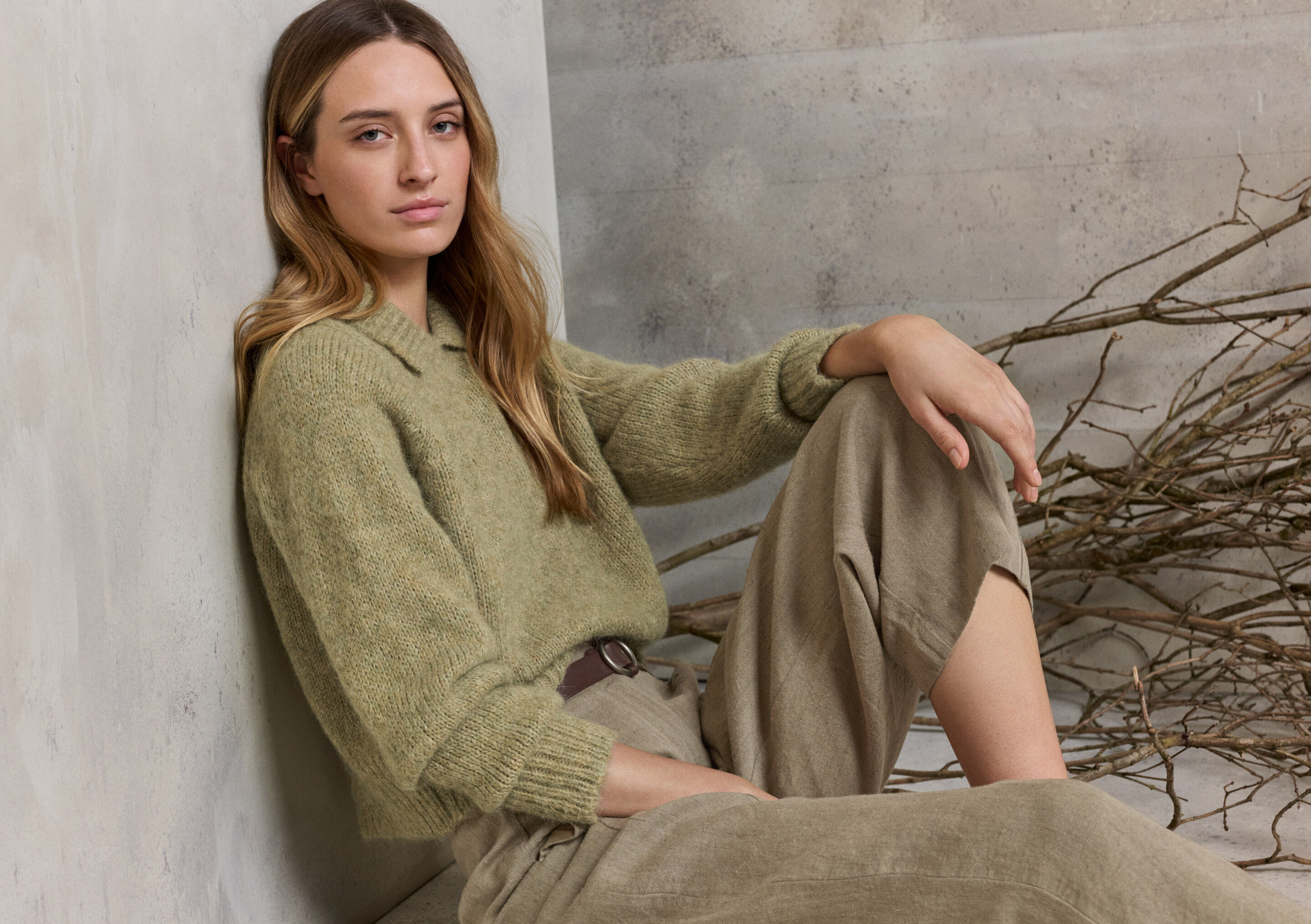 Pullover mit Kragen