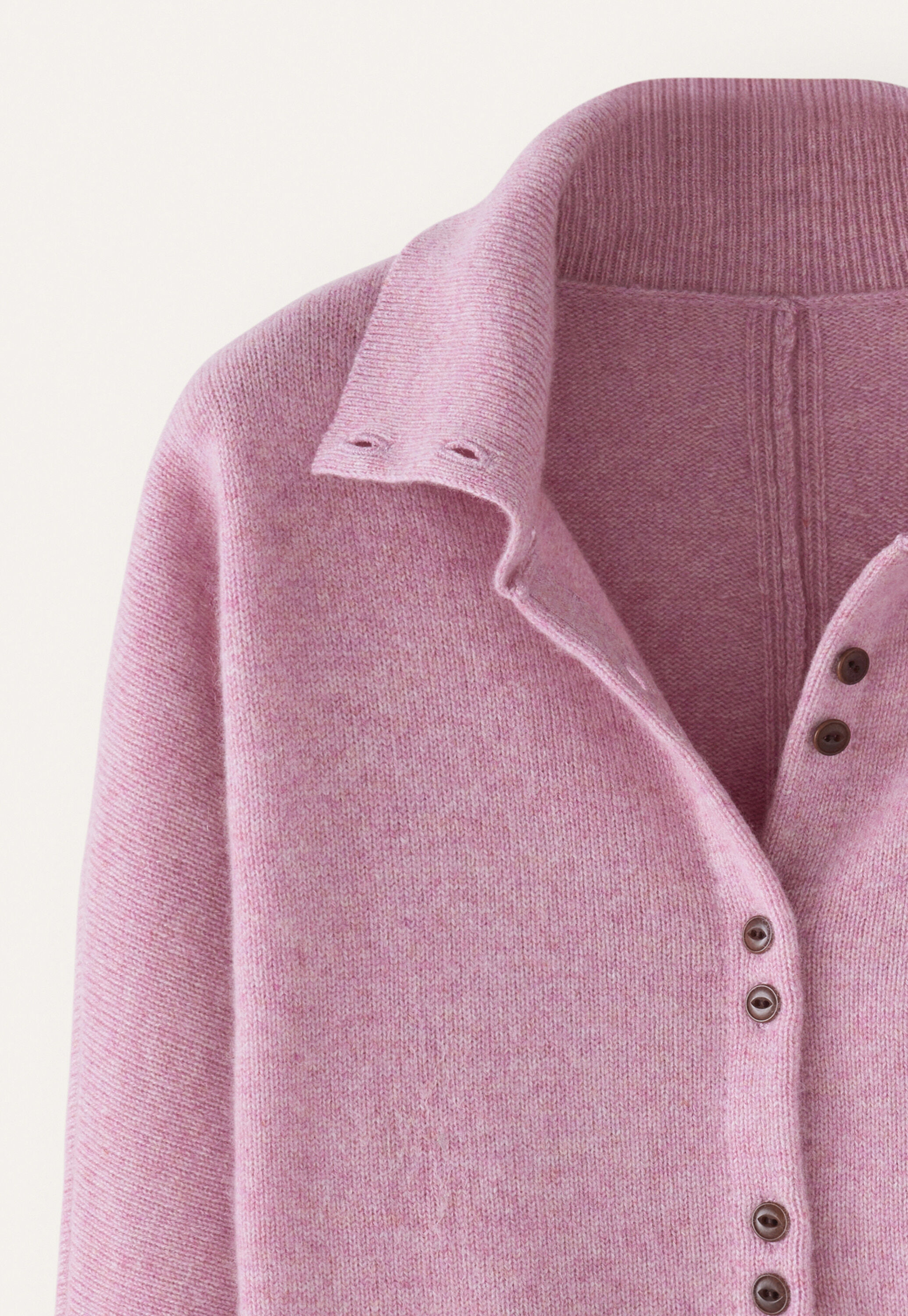 Cardigan mit Trichterkragen