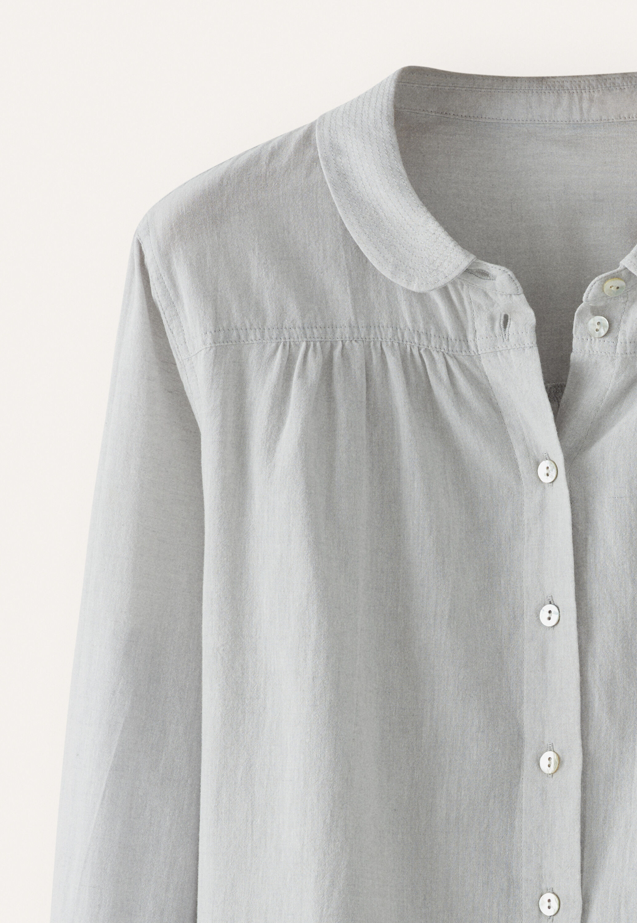 Bluse mit rundem Kragen