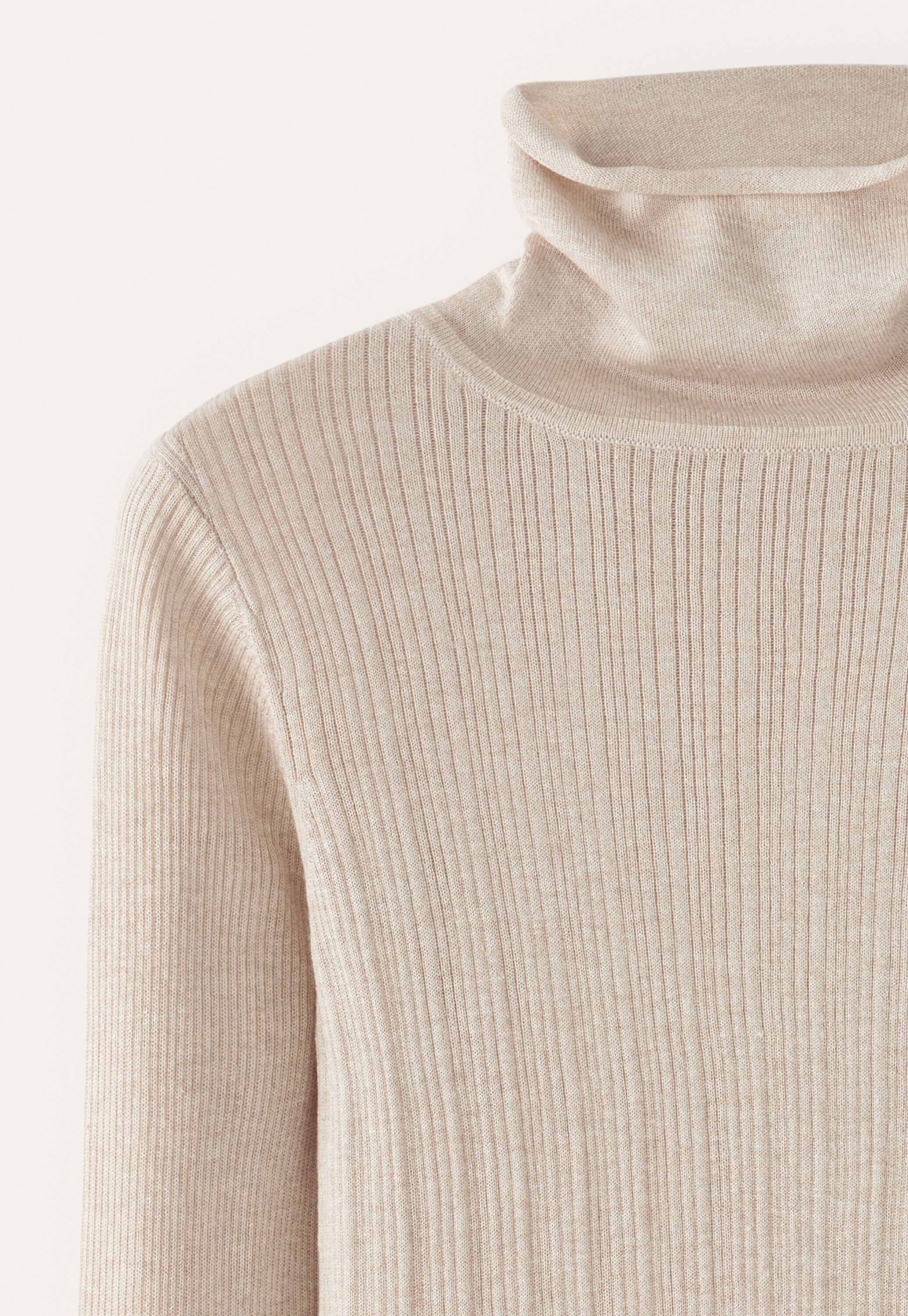 Gerippter Pullover