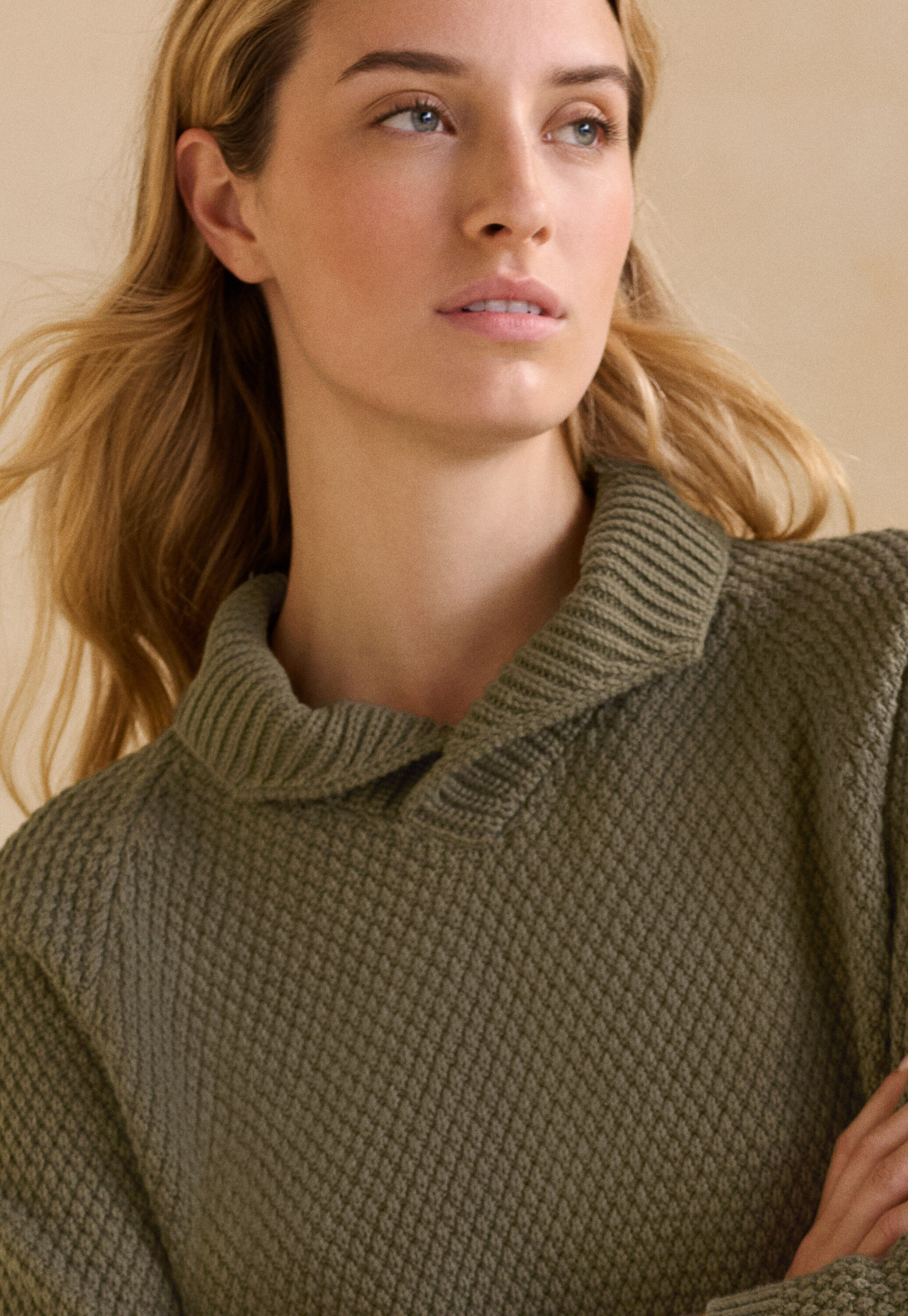 Perlmuster-Pullover mit Kragen