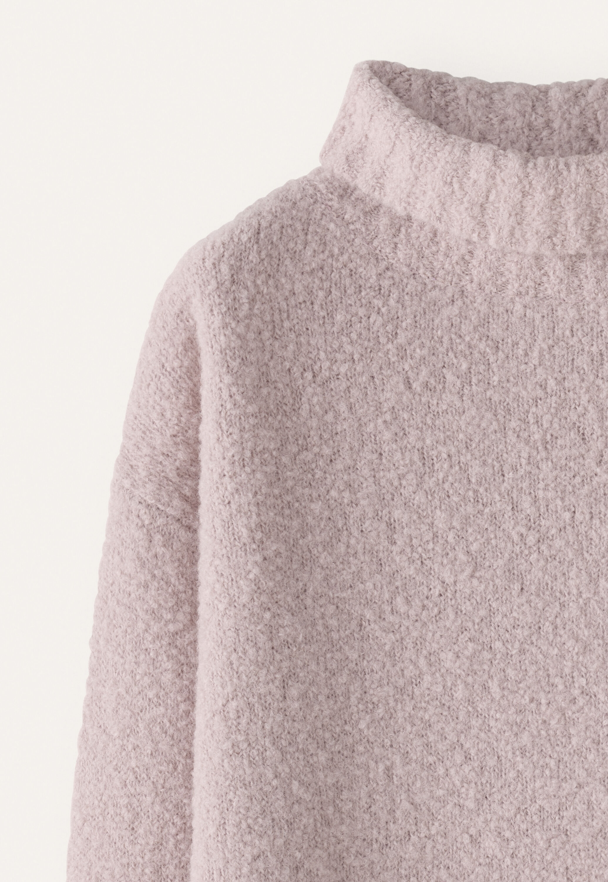 Pullover mit Trichterkragen