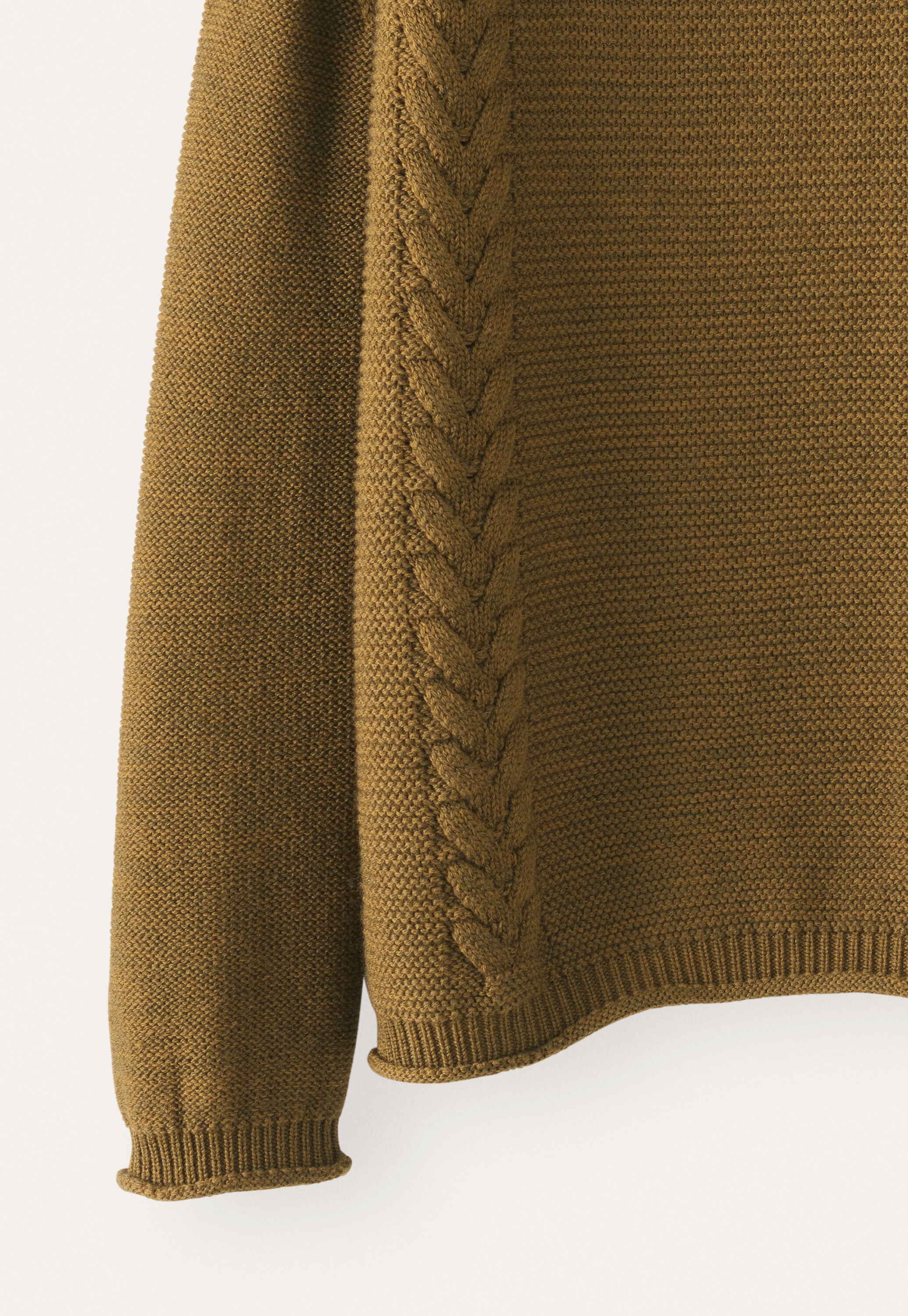 Pullover mit Zopfmuster