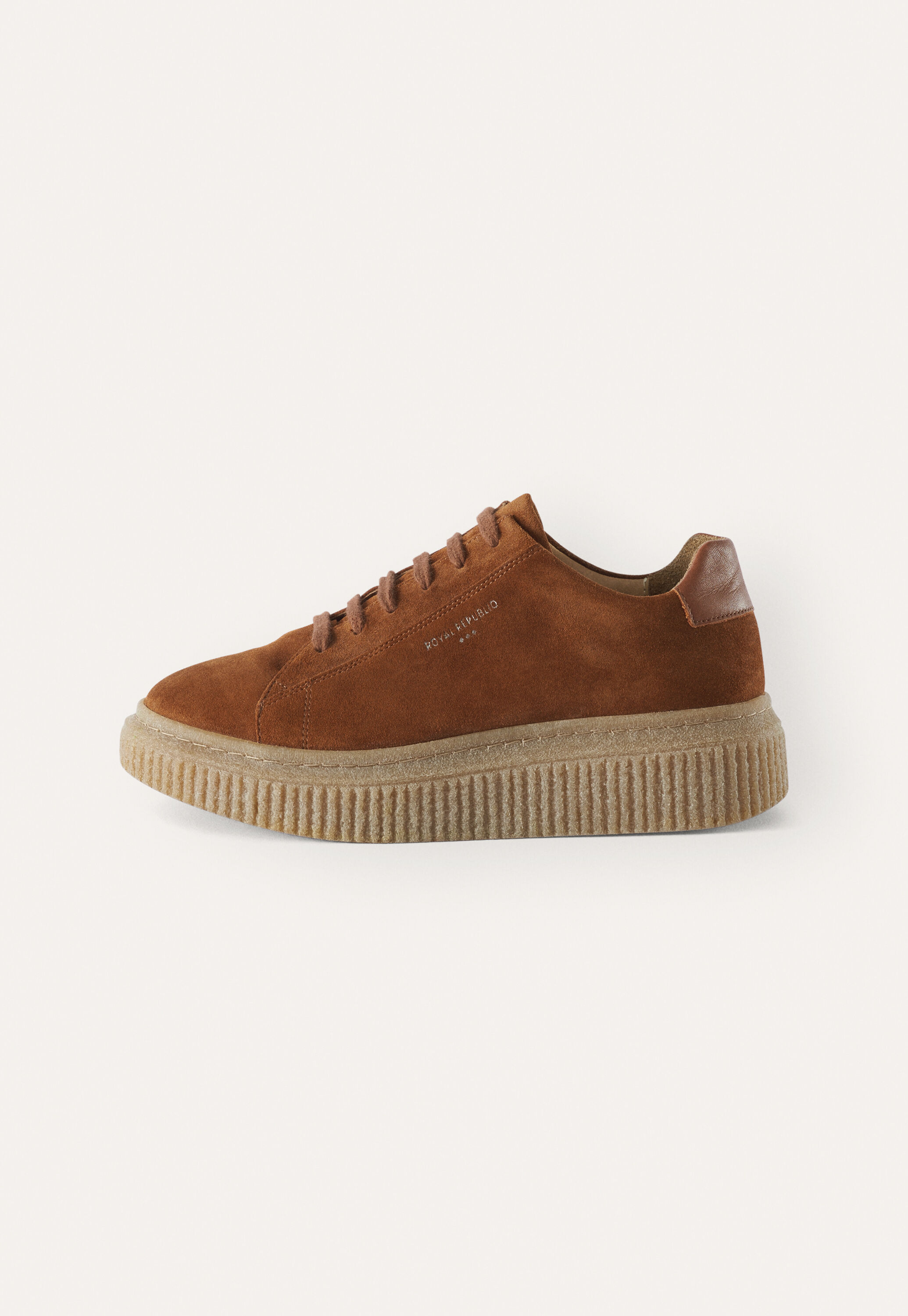 Sneaker mit klobiger Sohle