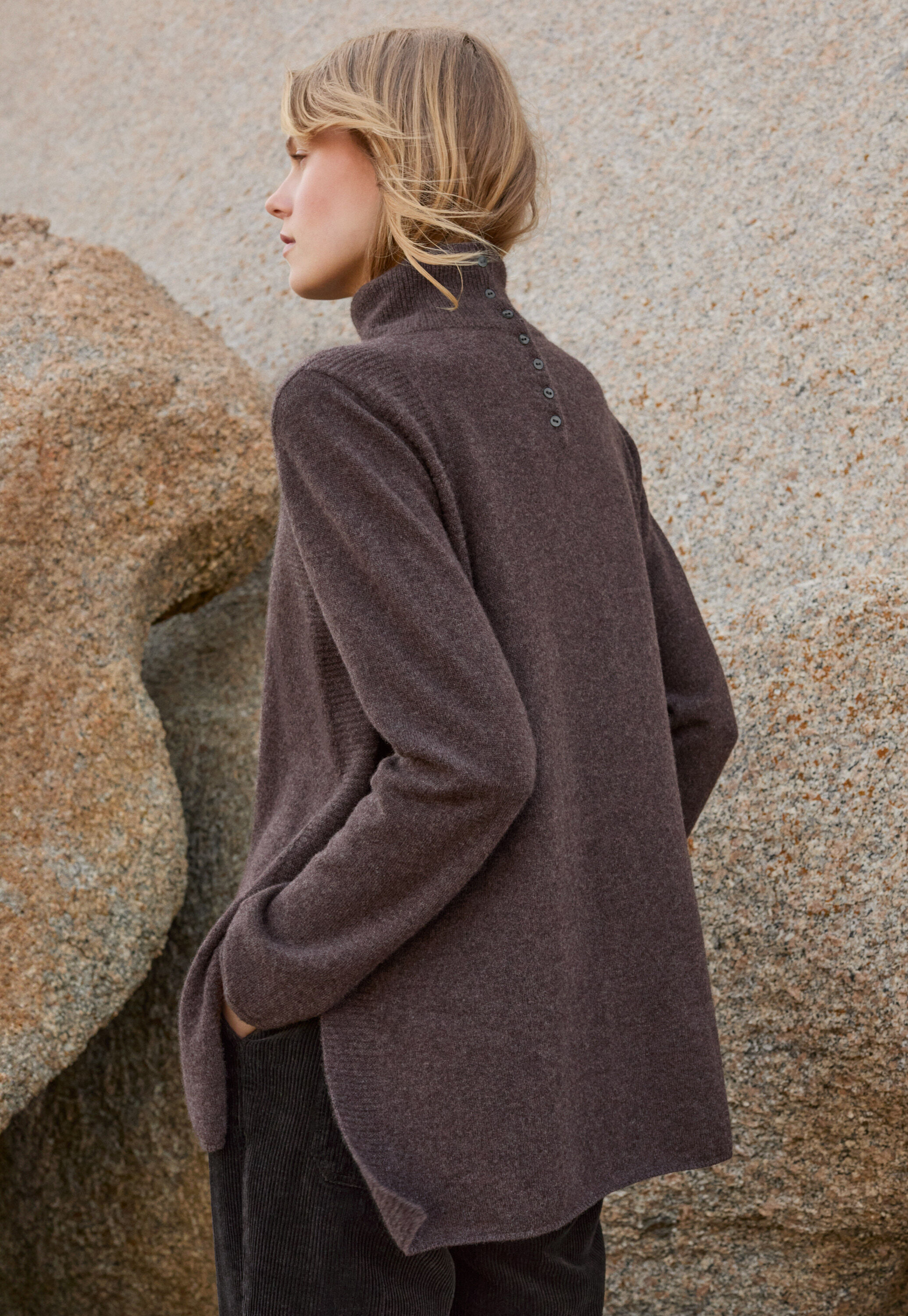 Pullover mit Trichterkragen
