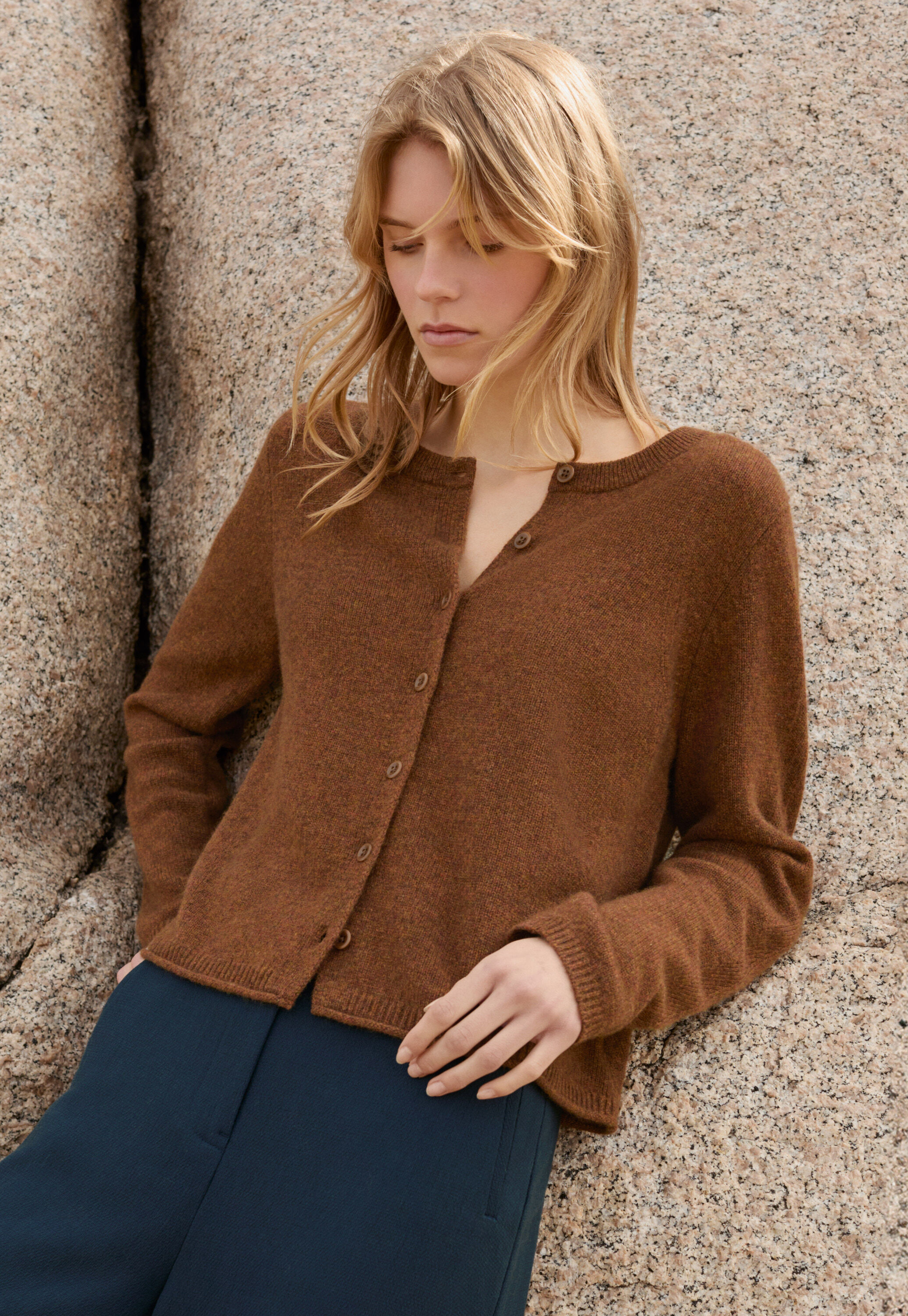 Pullover mit Trichterkragen