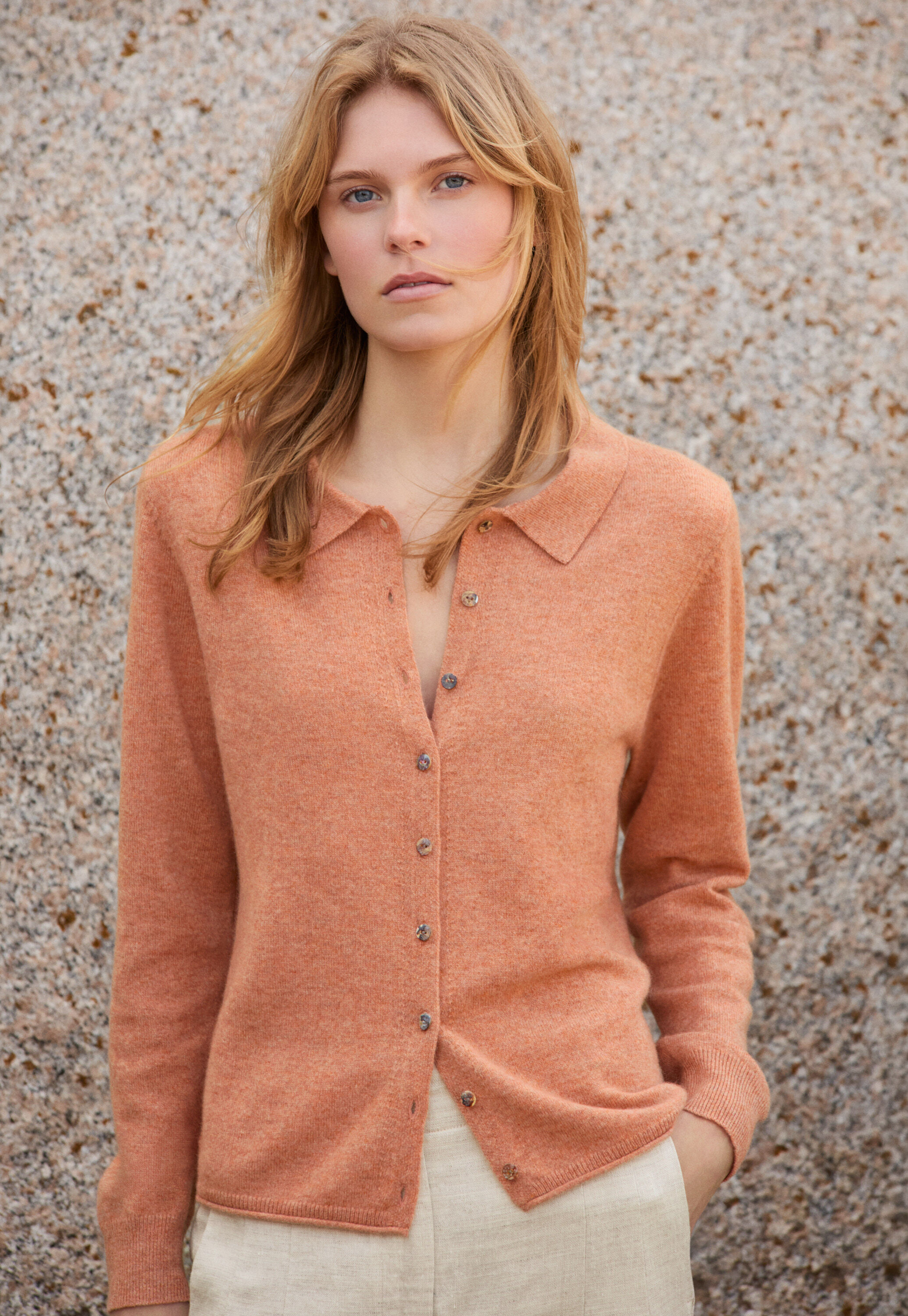 Pullover mit Trichterkragen