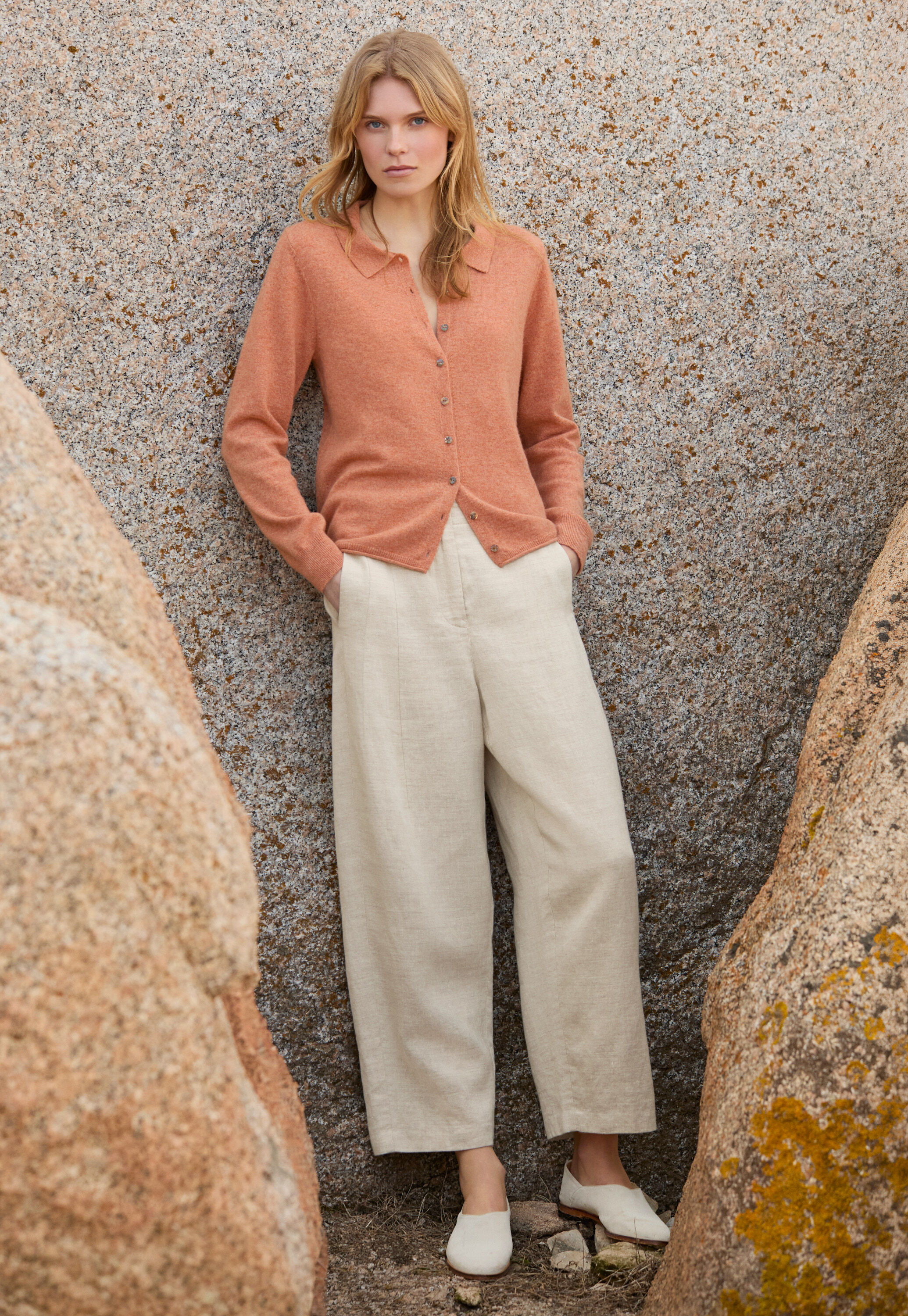 Pullover mit Trichterkragen