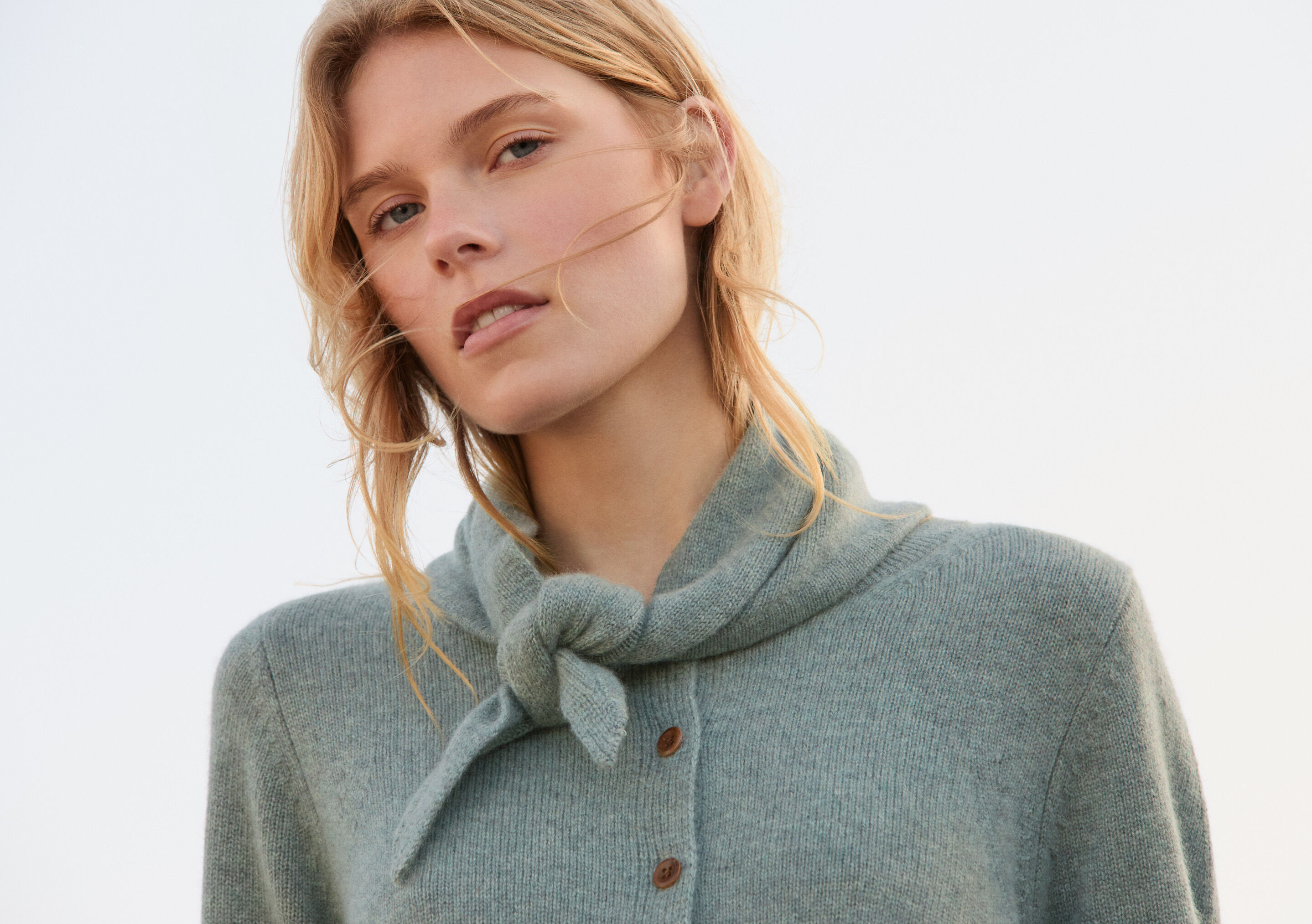 Pullover mit Trichterkragen