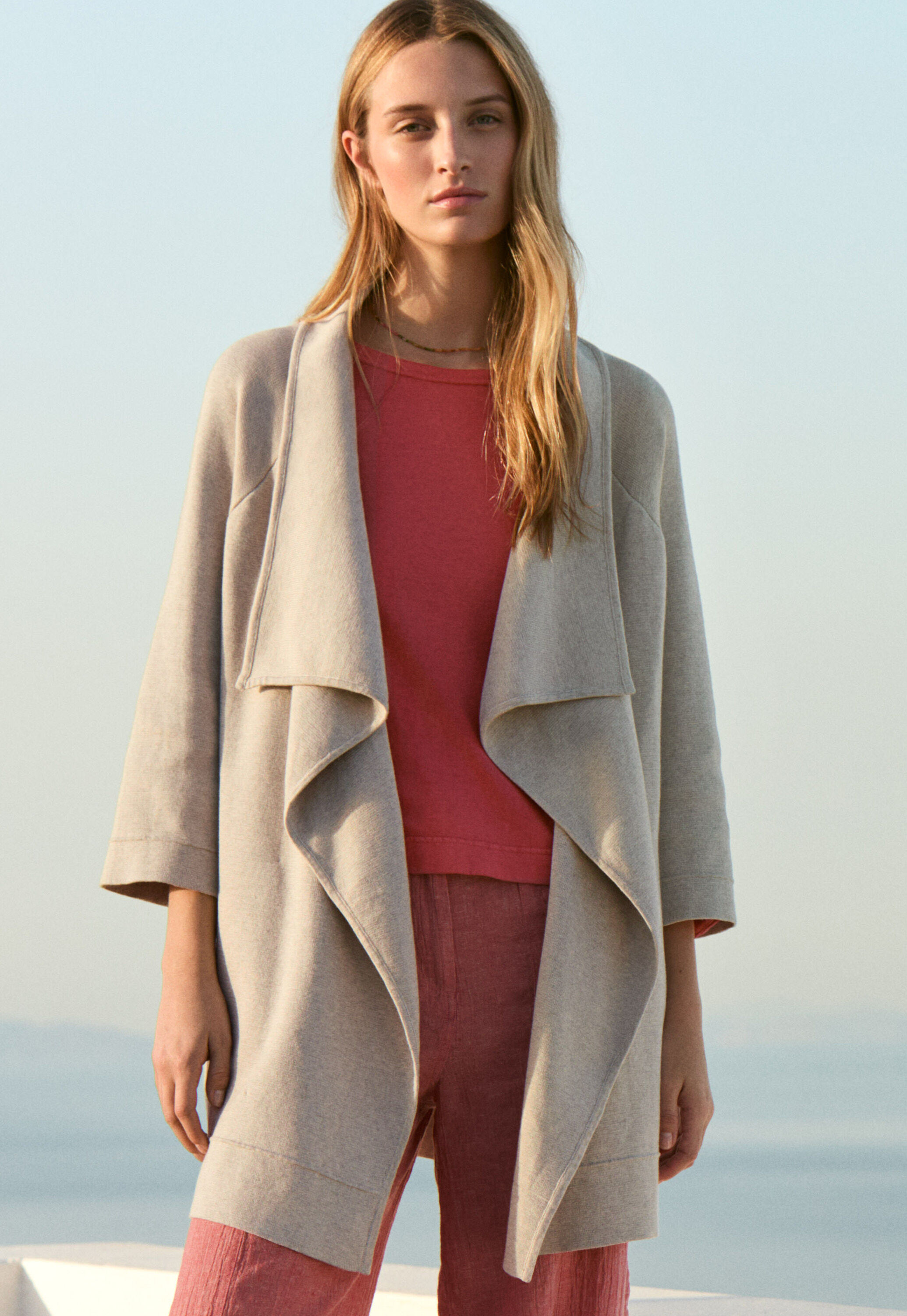 Jacke mit Wasserfallkante