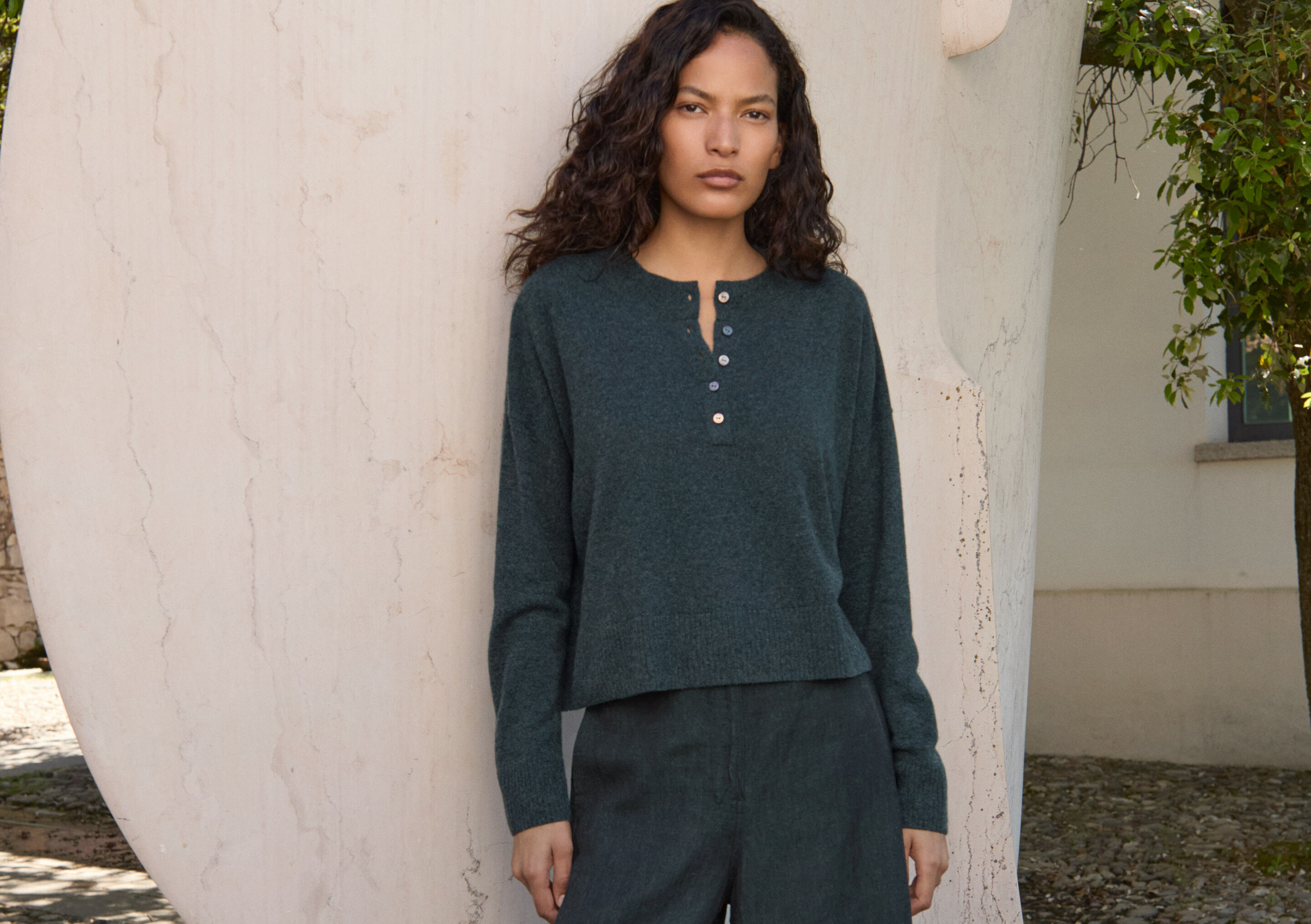 Pullover mit Trichterkragen