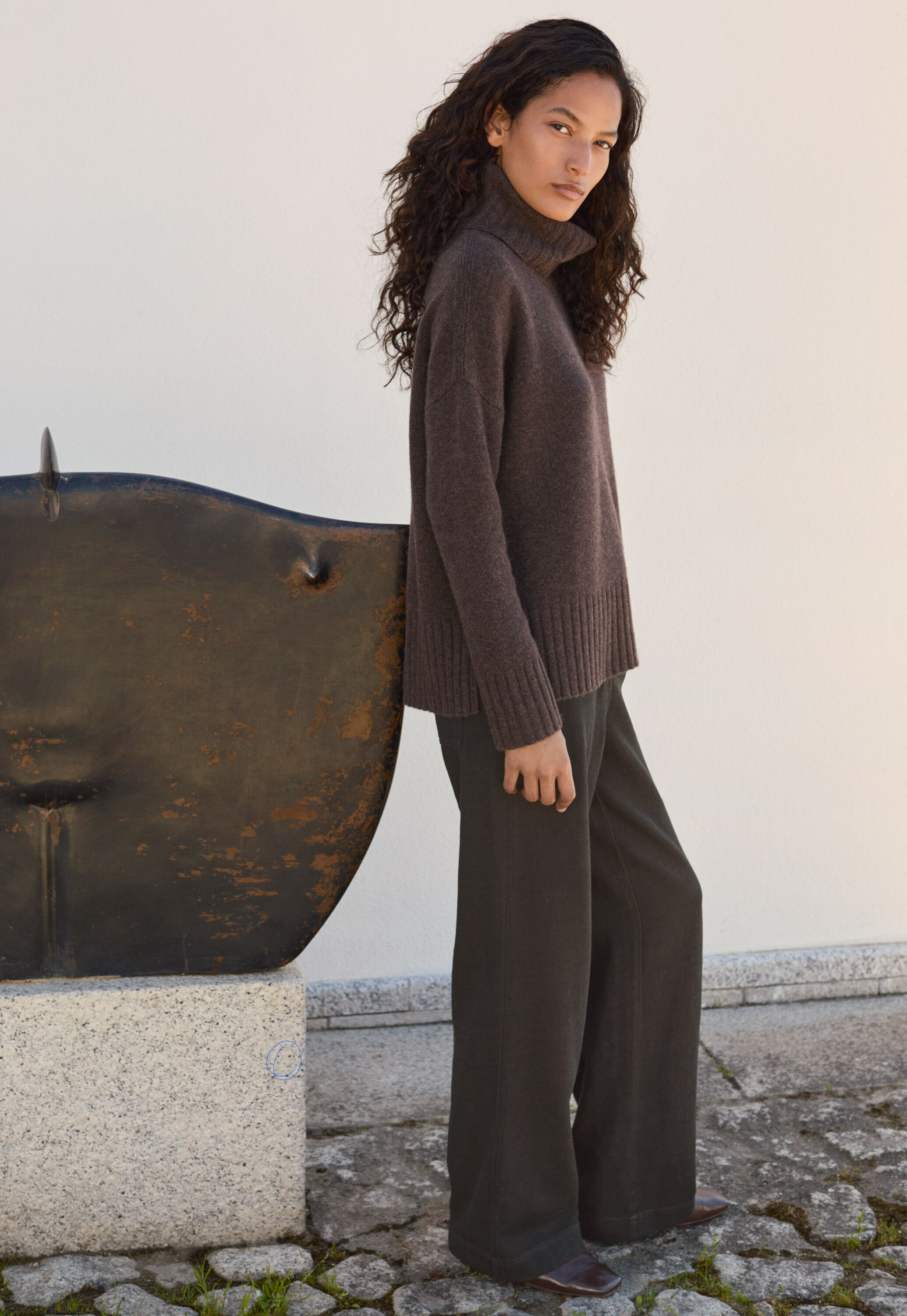 Pullover mit Trichterkragen