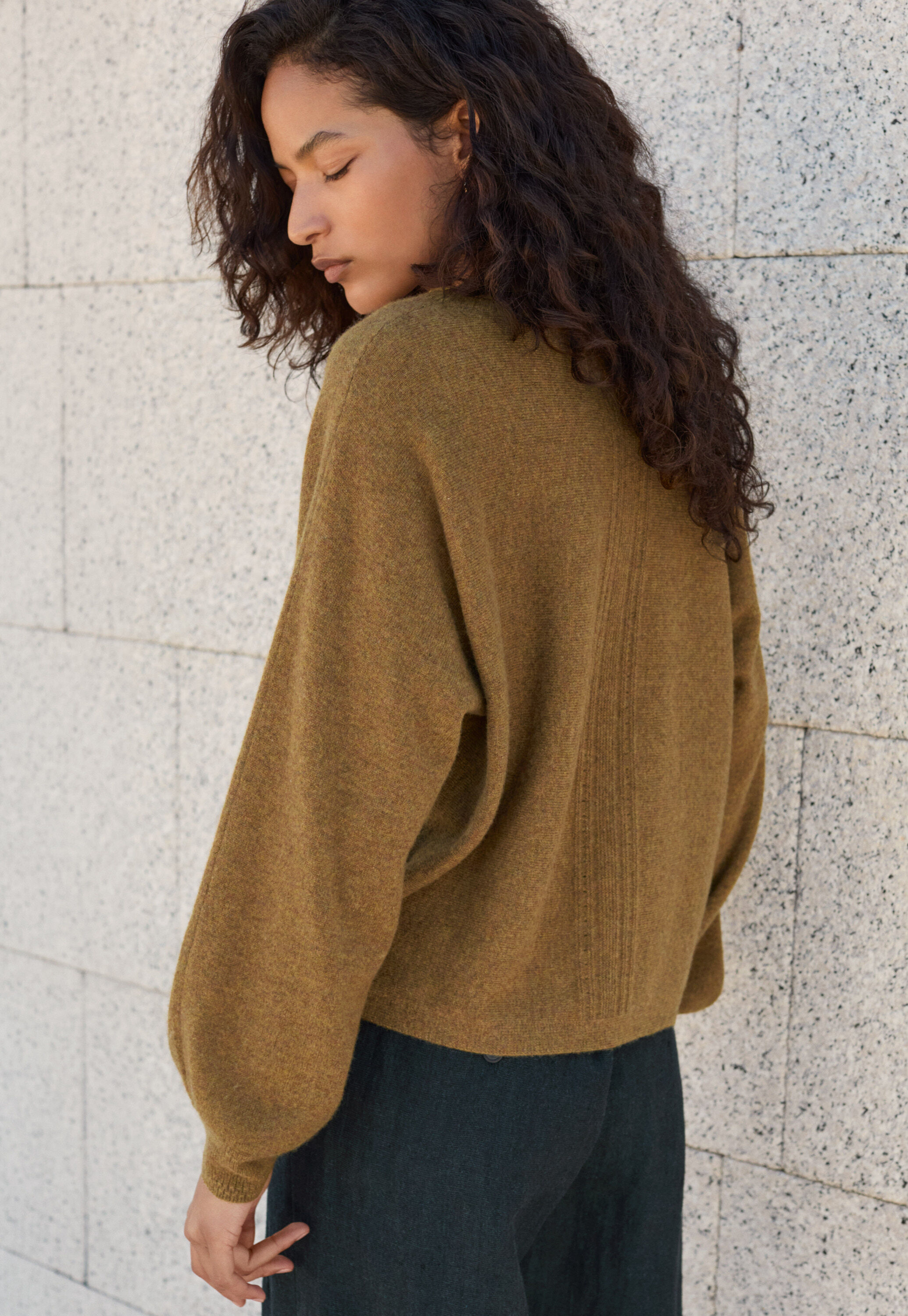 Pullover mit Trichterkragen