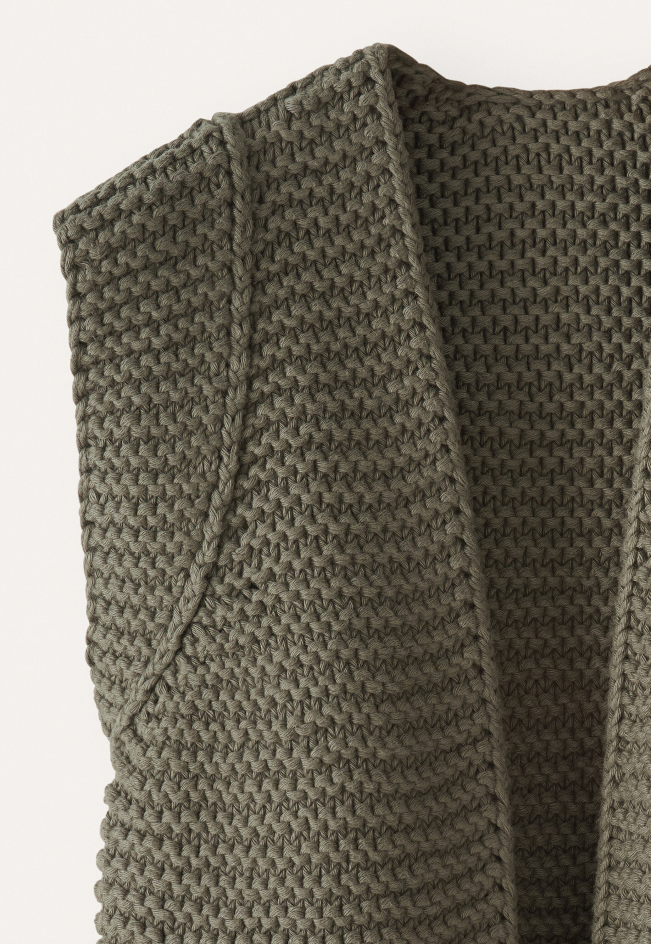 Handgestrickte Weste